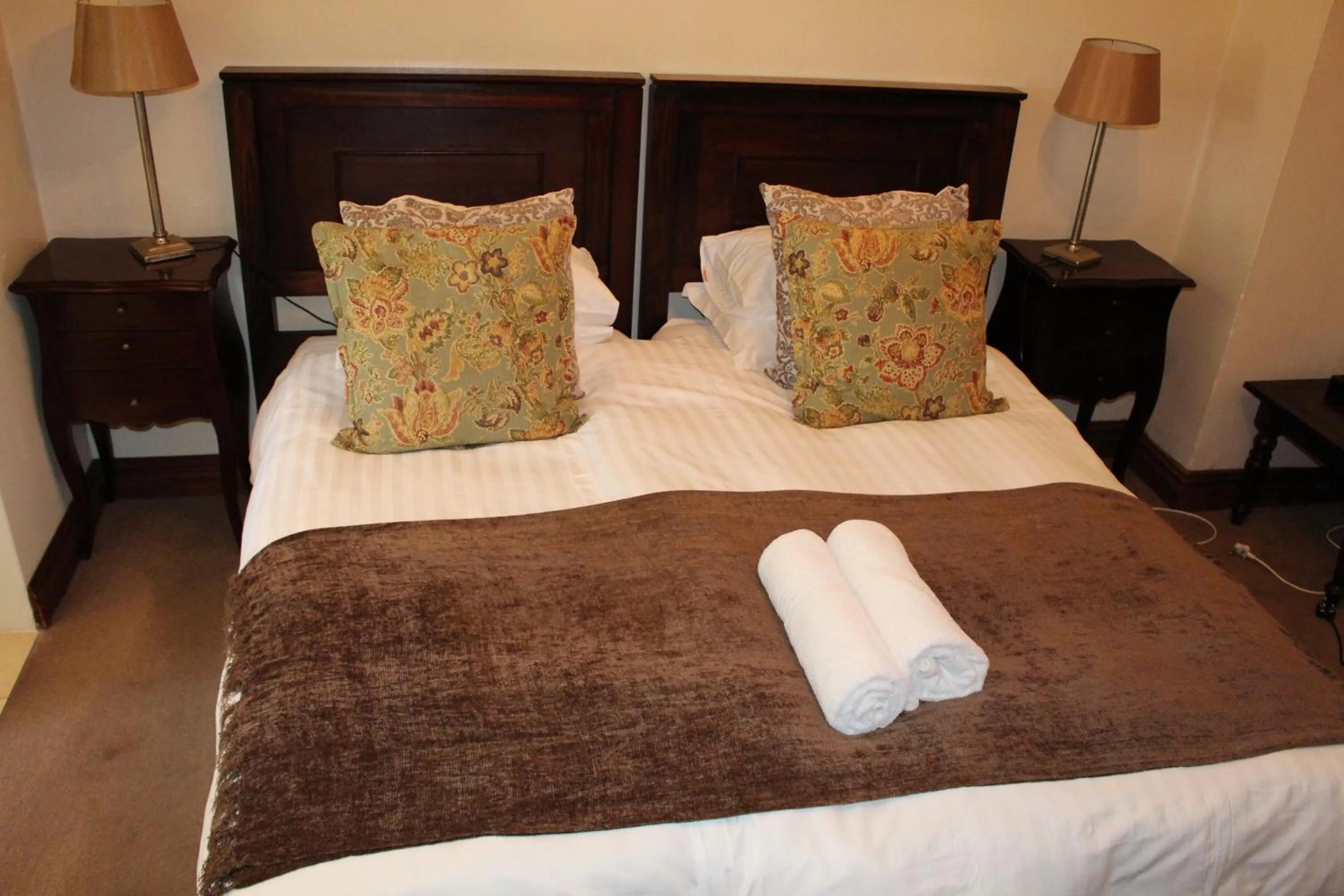 Bed in Kearsney Manor