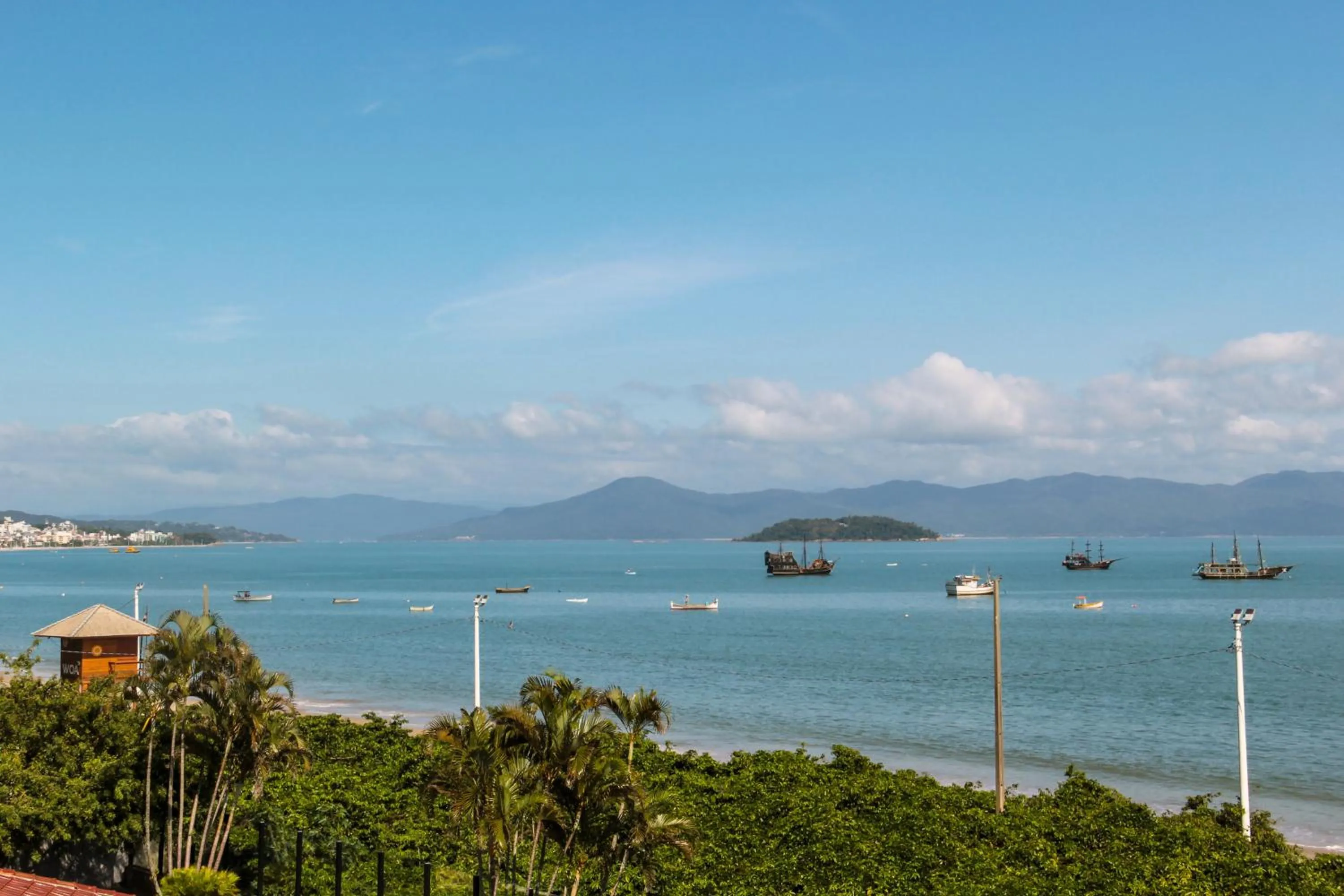 Beach in Imigrantes Apart Hotel