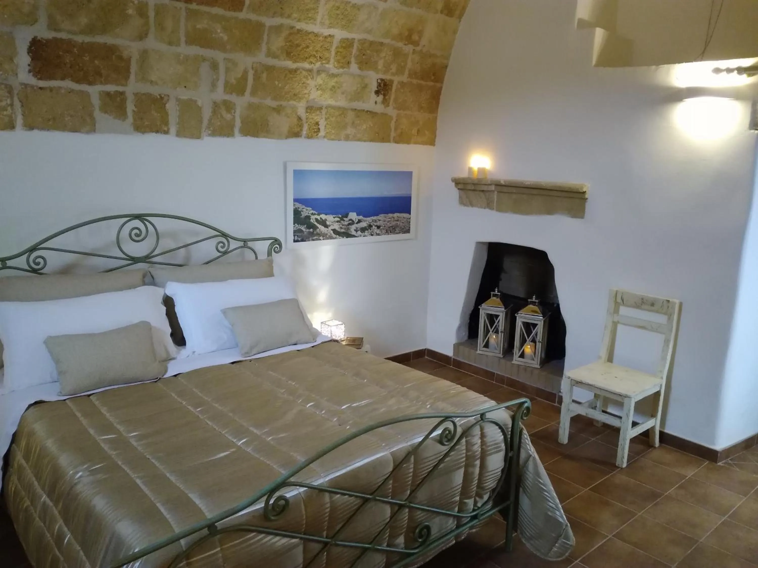 Bed in Masseria Relais Santa Teresa