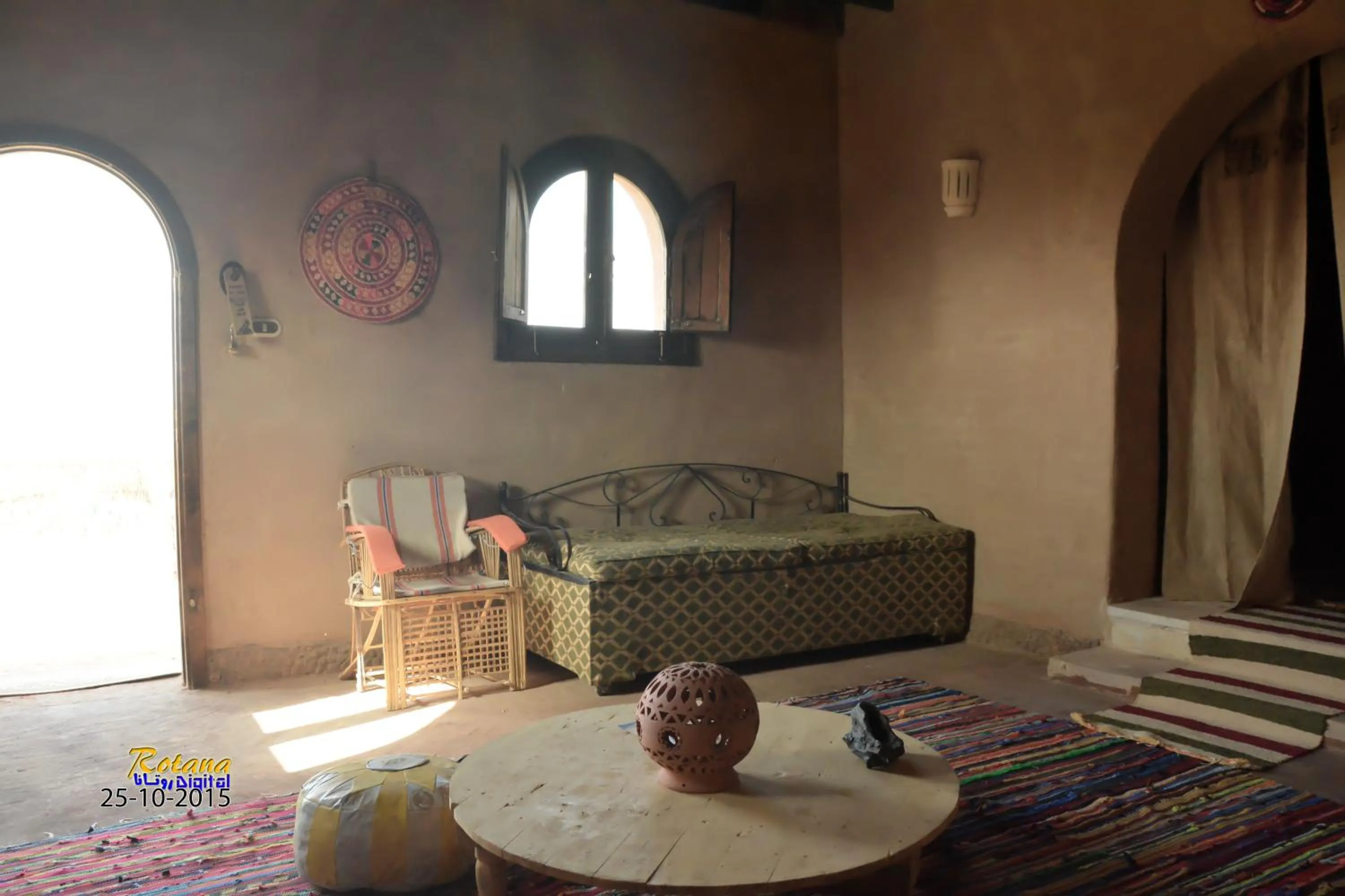 Bed in Qasr El Bagawat Hotel