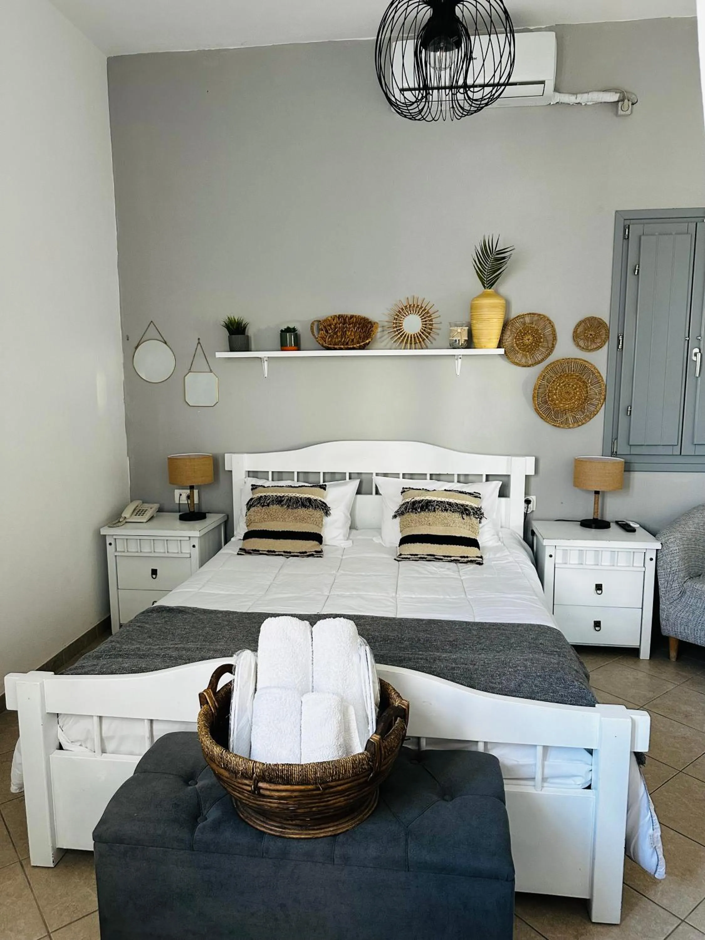 Bed in Mare Nostrum Santo