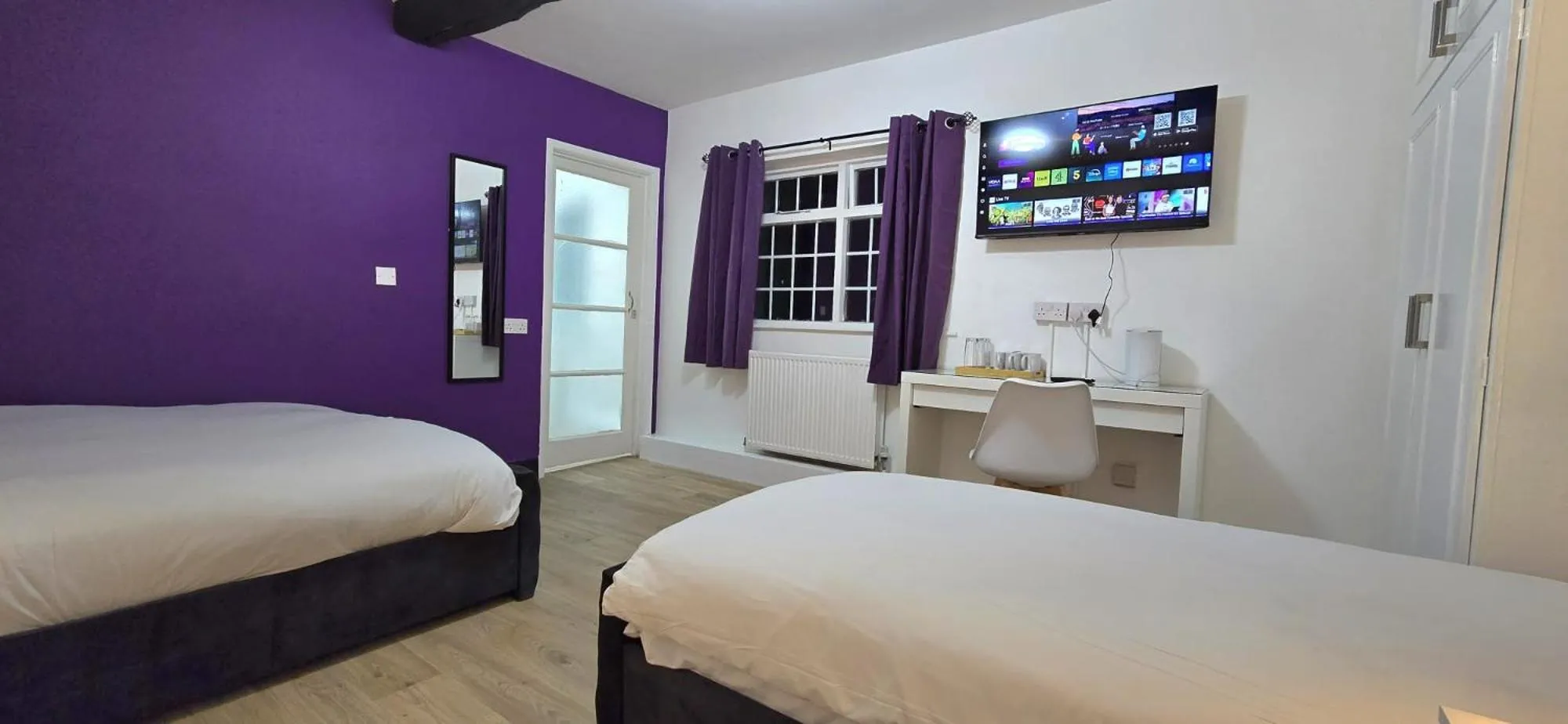 Bed in Tyger Inn Derby