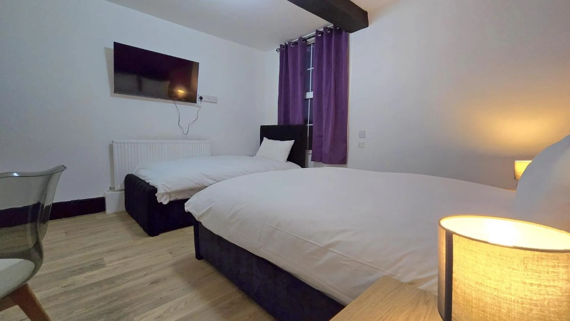 Bed in Tyger Inn Derby