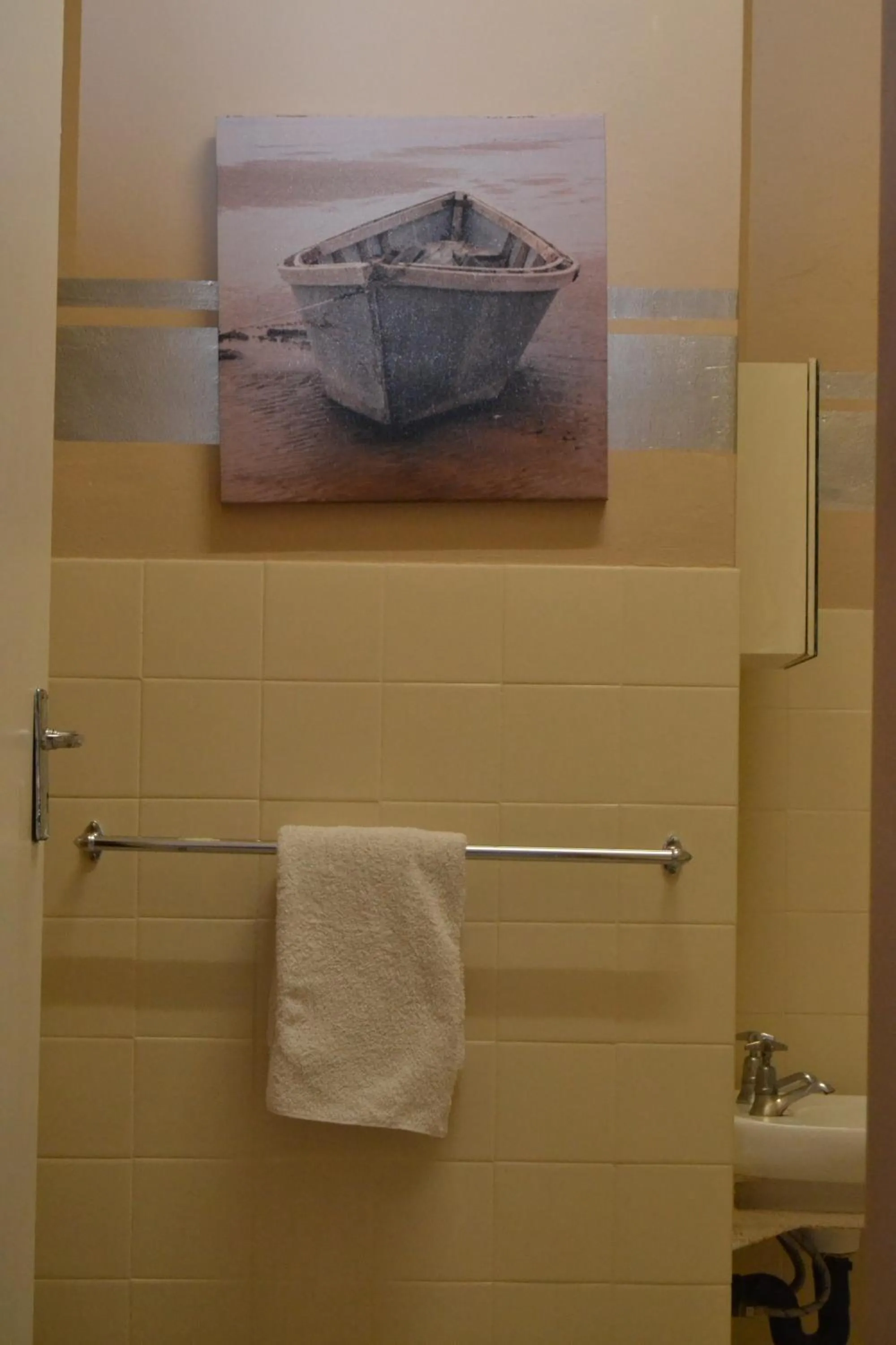 Bathroom in Kenhardt Hotel