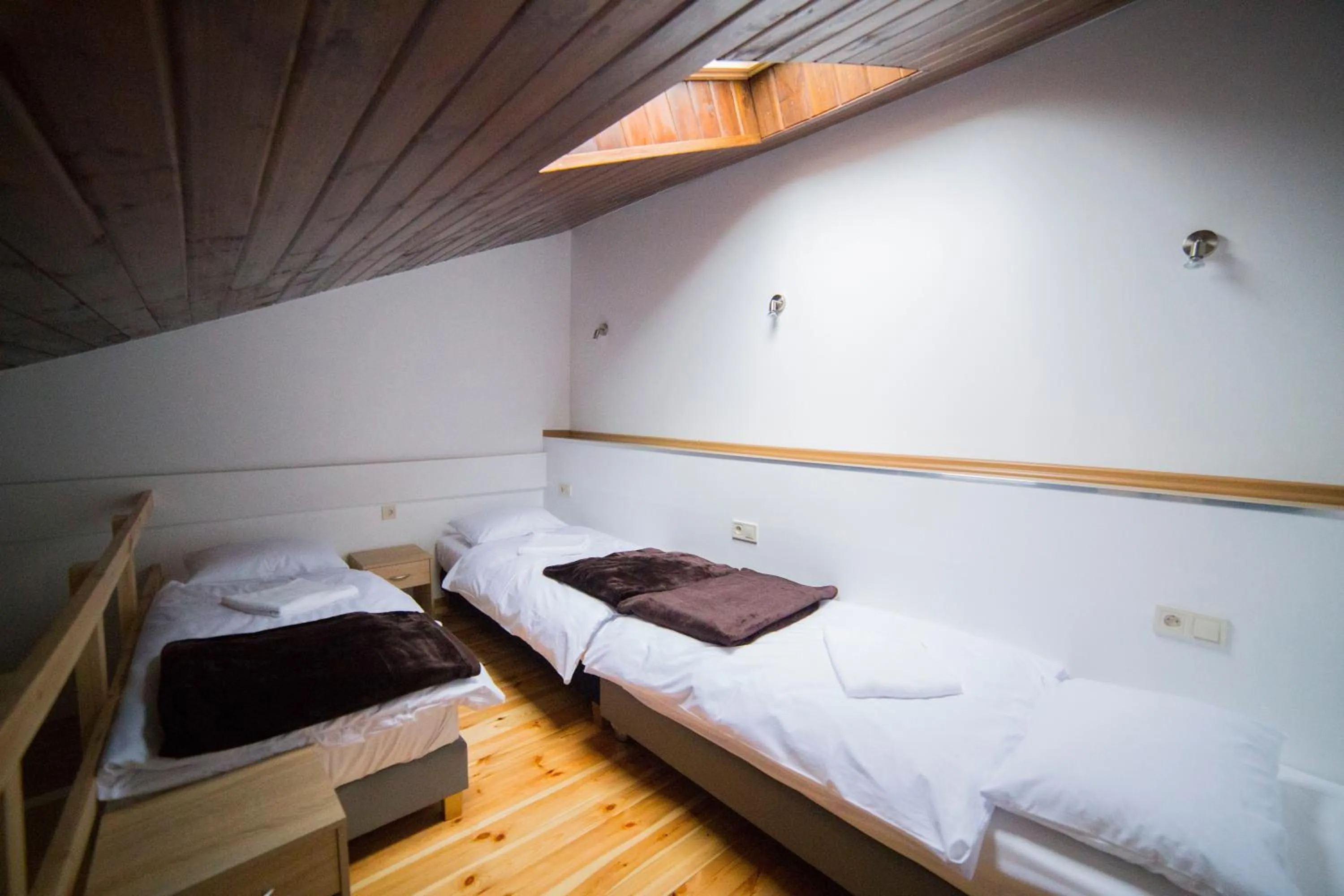 Photo of the whole room, Bed in OperaHostel