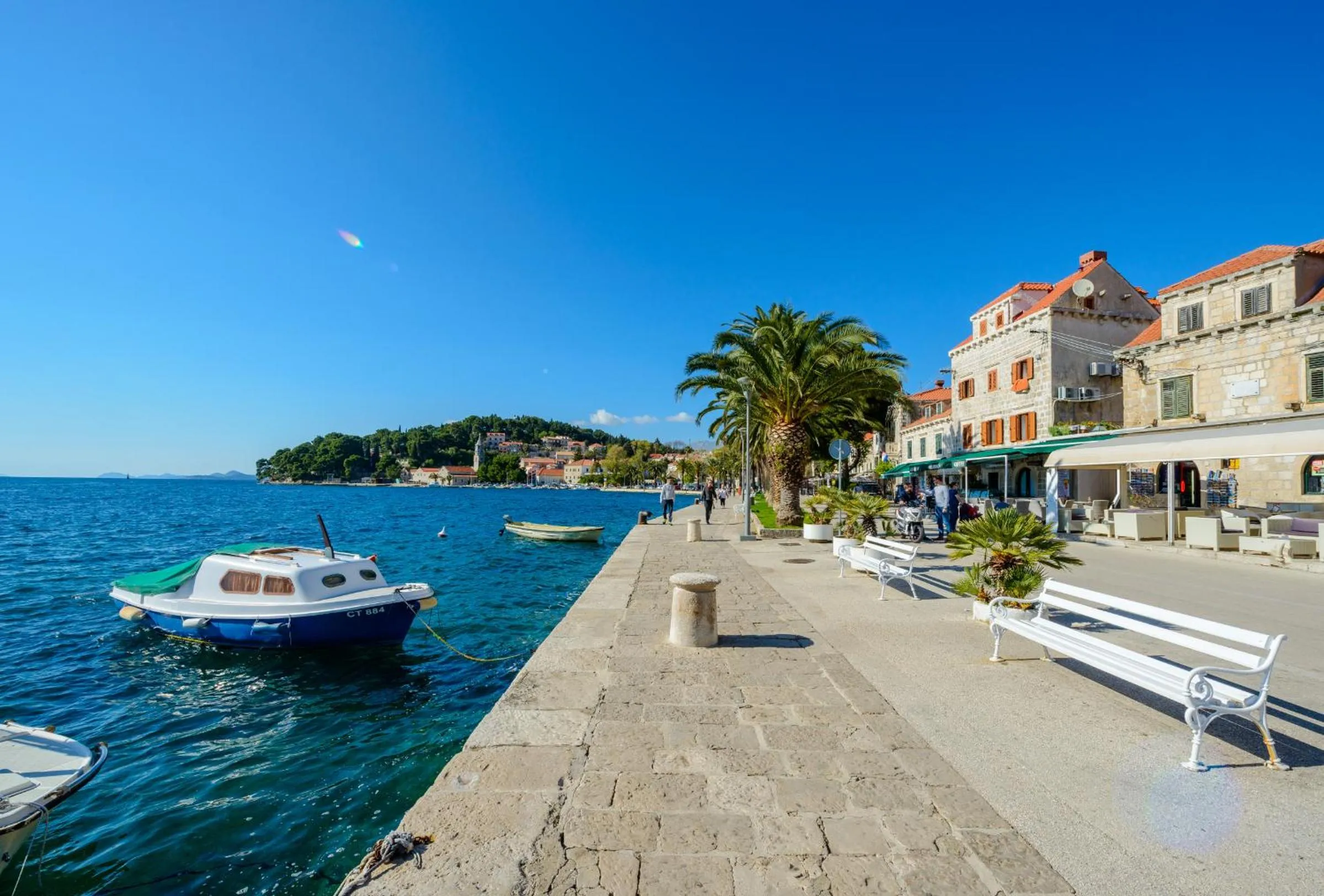 Neighbourhood in Apartments & Rooms Mihajica