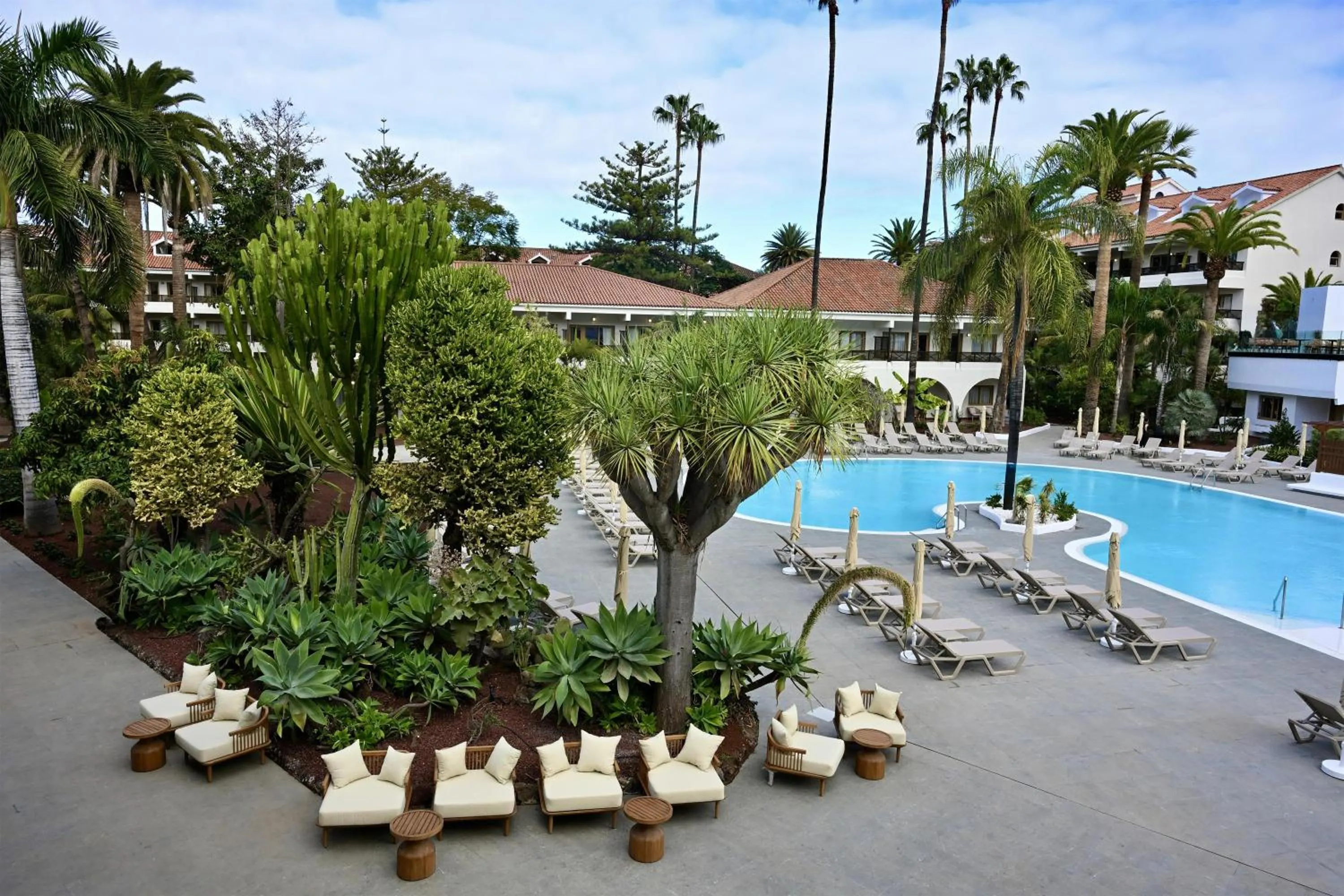 Property building in Radisson Resort & Residences Tenerife - Adults Only
