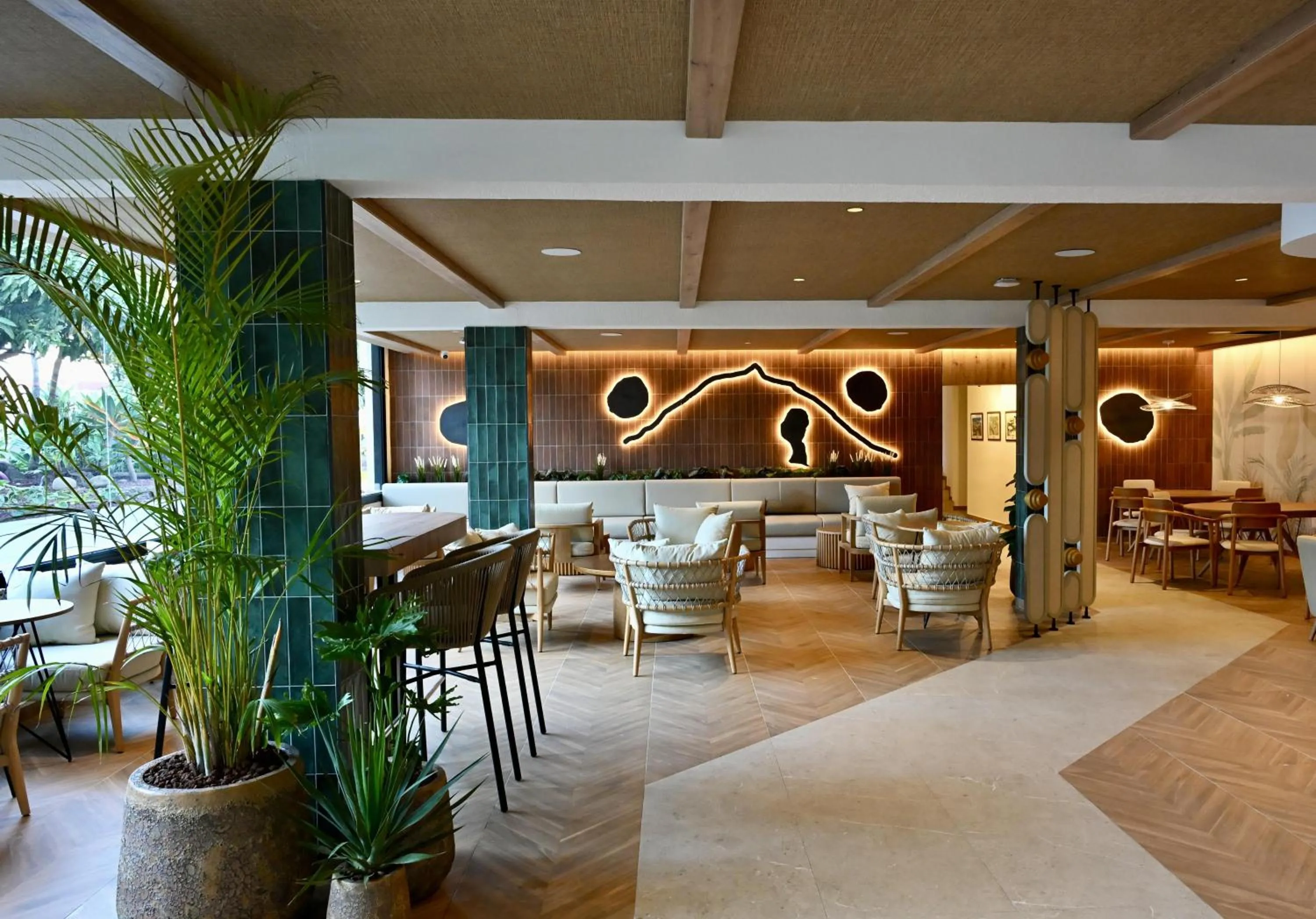 Lobby or reception in Radisson Resort & Residences Tenerife - Adults Only