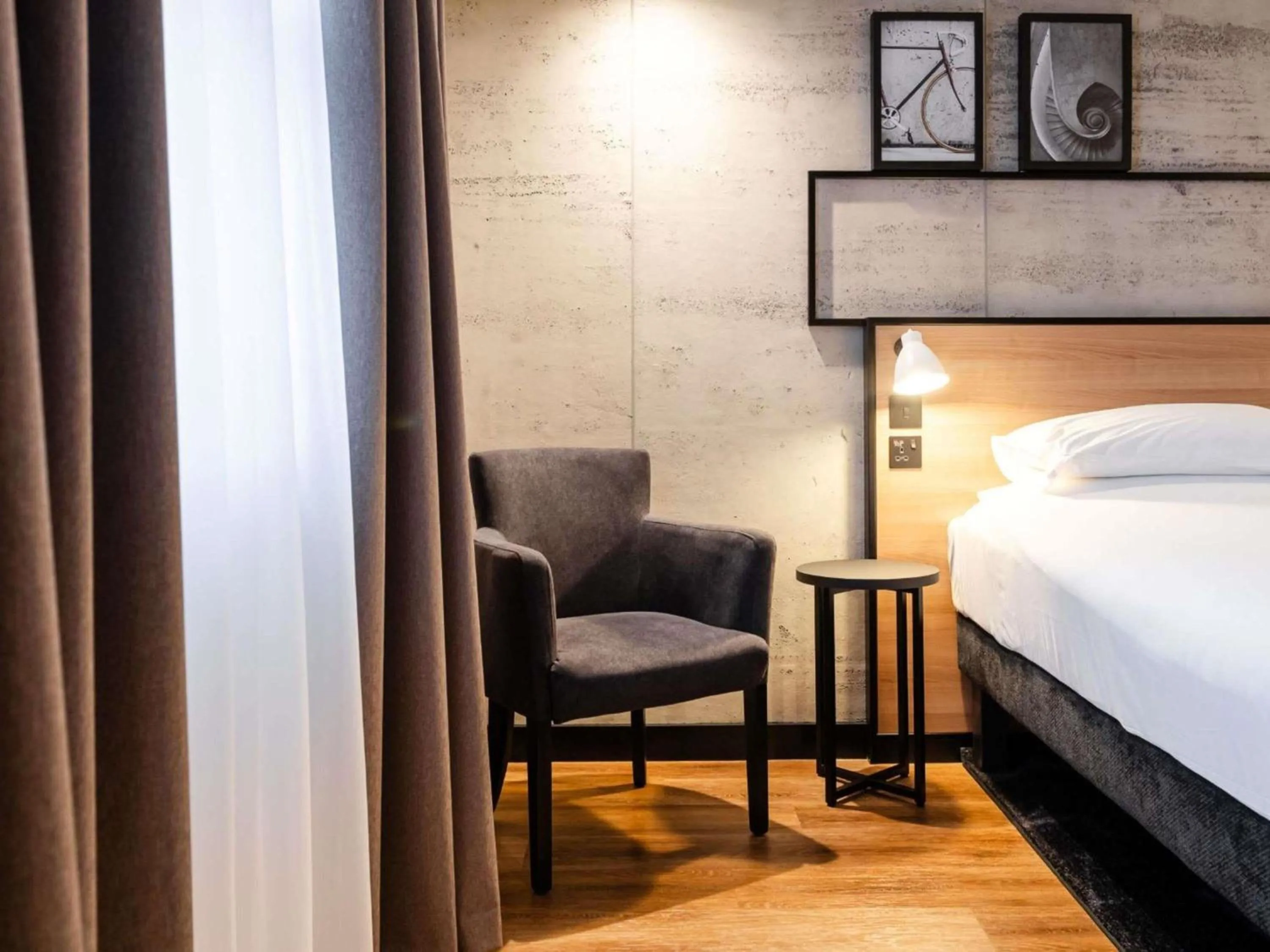 Bedroom, Bed in ibis Coleraine Riverside