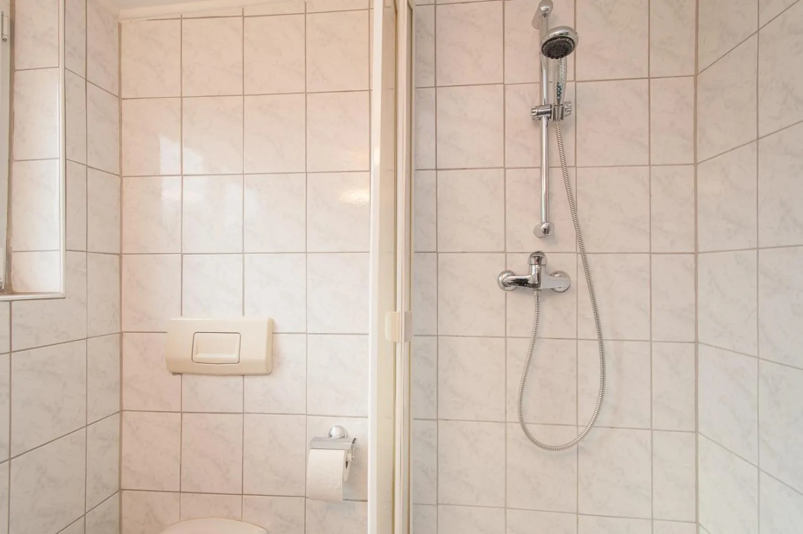 Shower in Lug ins Land