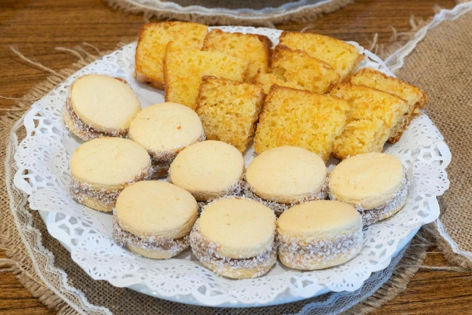 Breakfast in Hostería Vertical Lodge