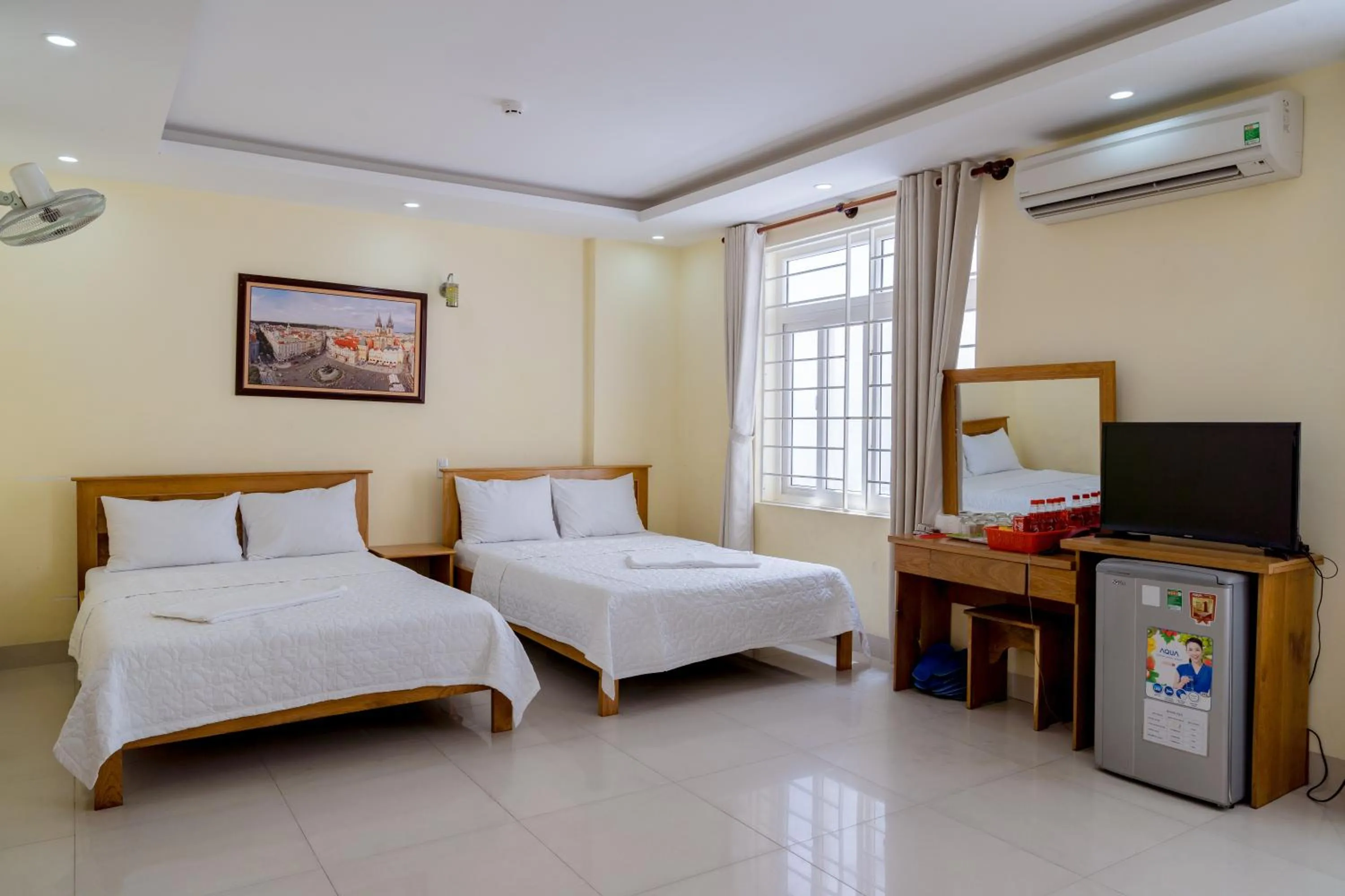 TV and multimedia, Bed in Praha Hotel