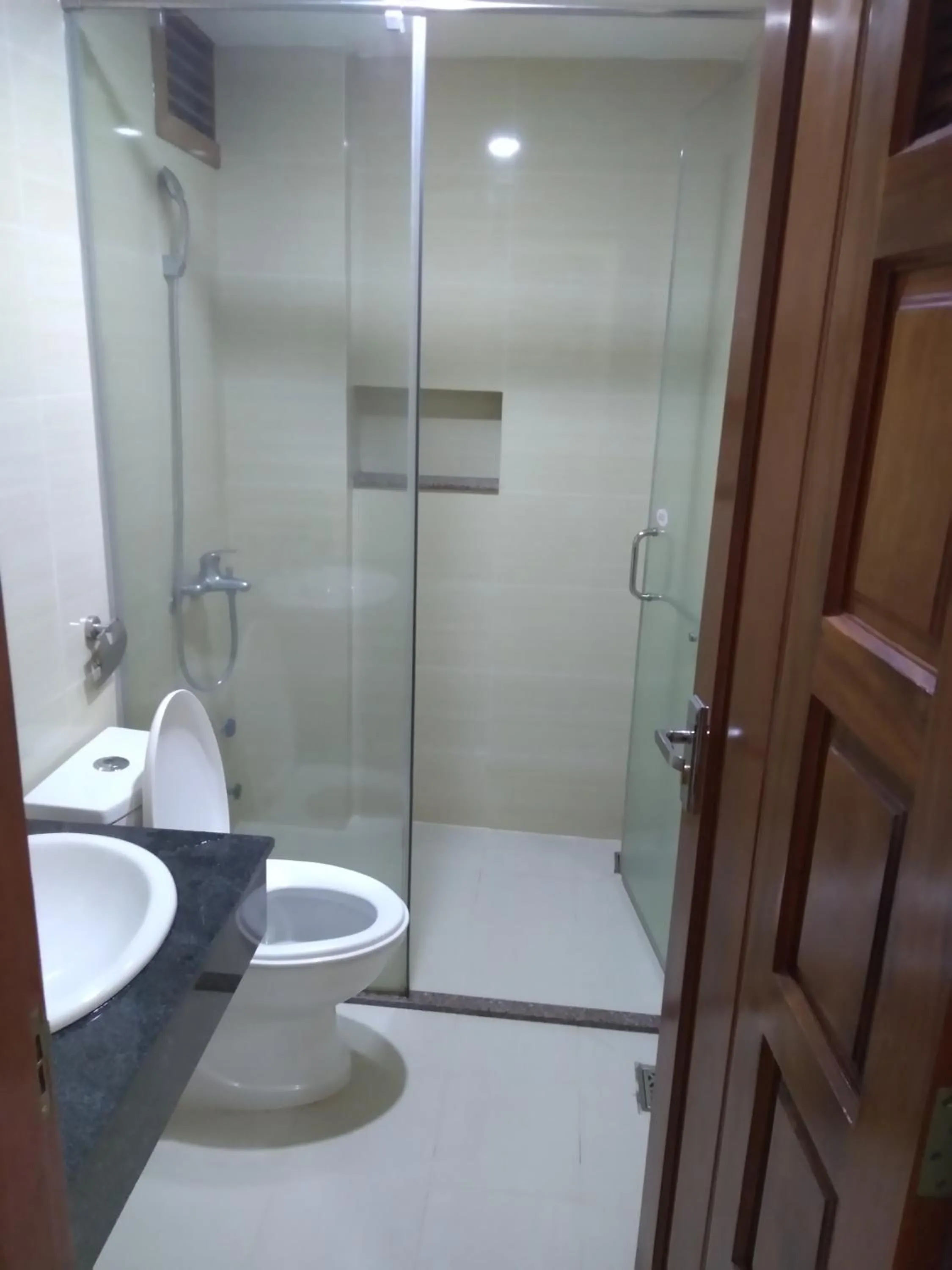 Toilet in Praha Hotel