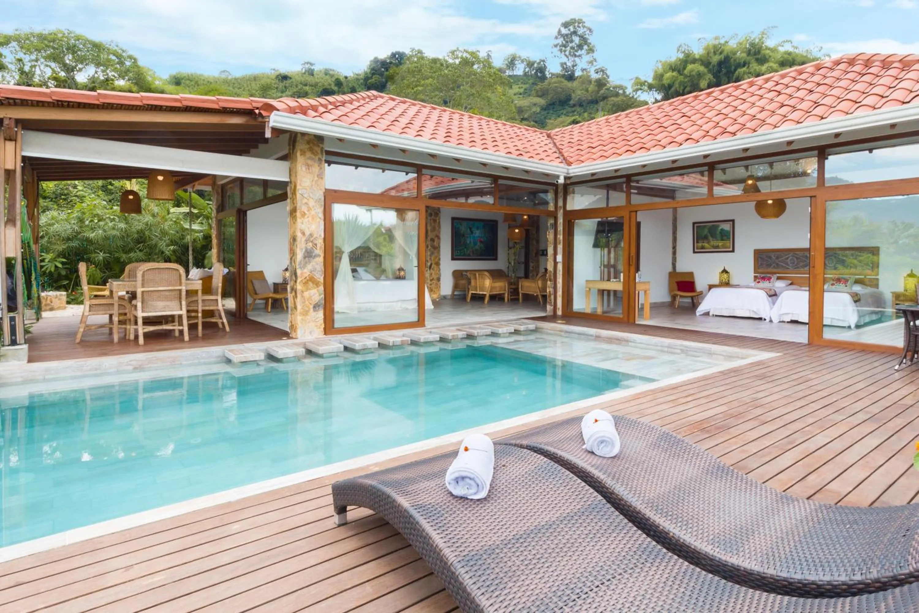 Swimming pool in Hotel Spa La Colina