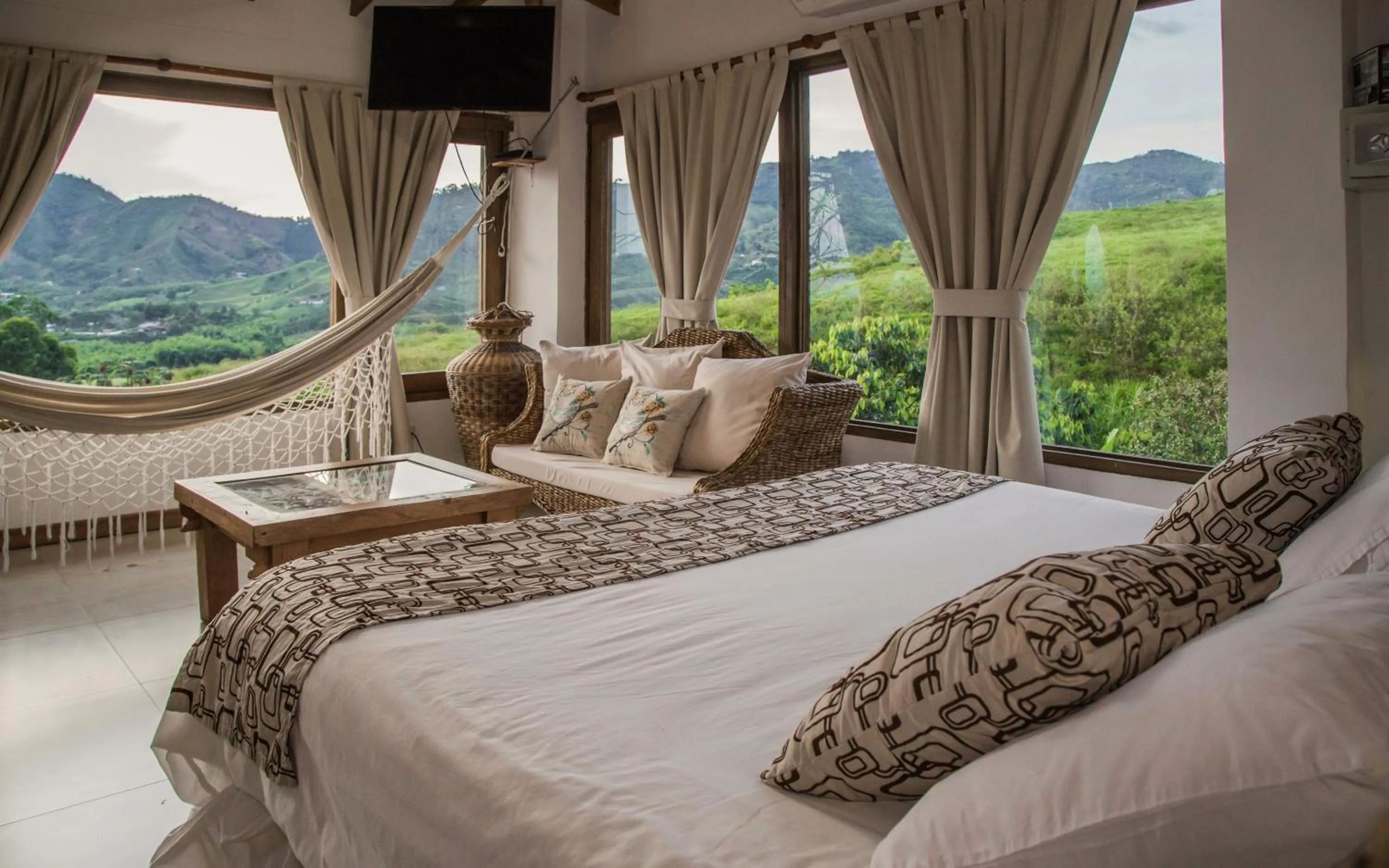 Photo of the whole room, Bed in Hotel Spa La Colina