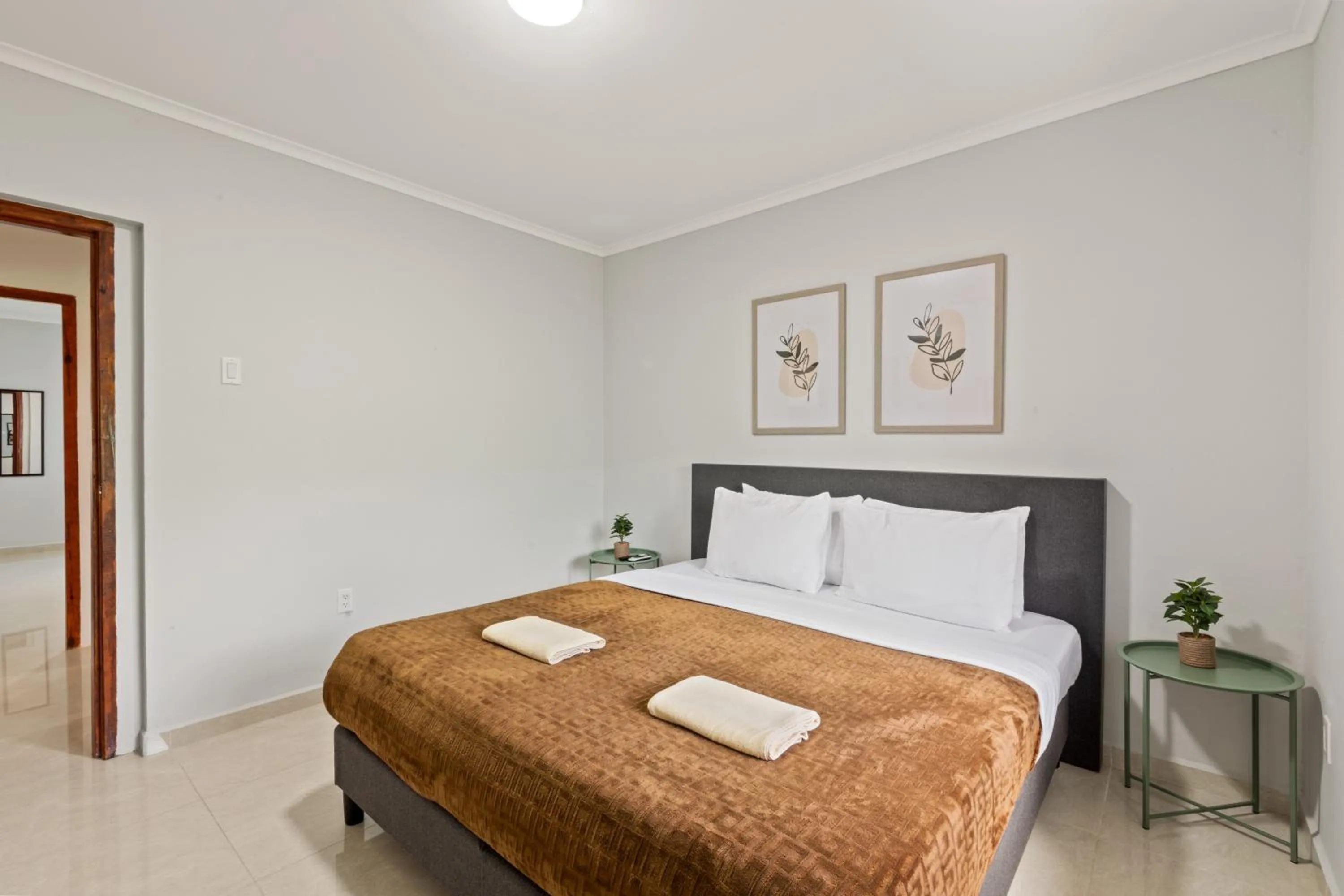 Bed in Curadise Living