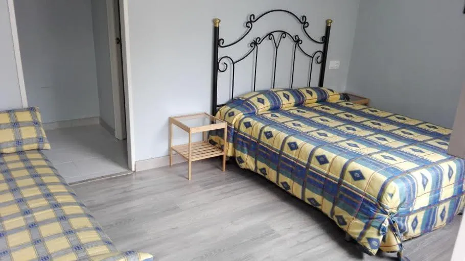 Photo of the whole room in Albergue La Casona Del Peregrino