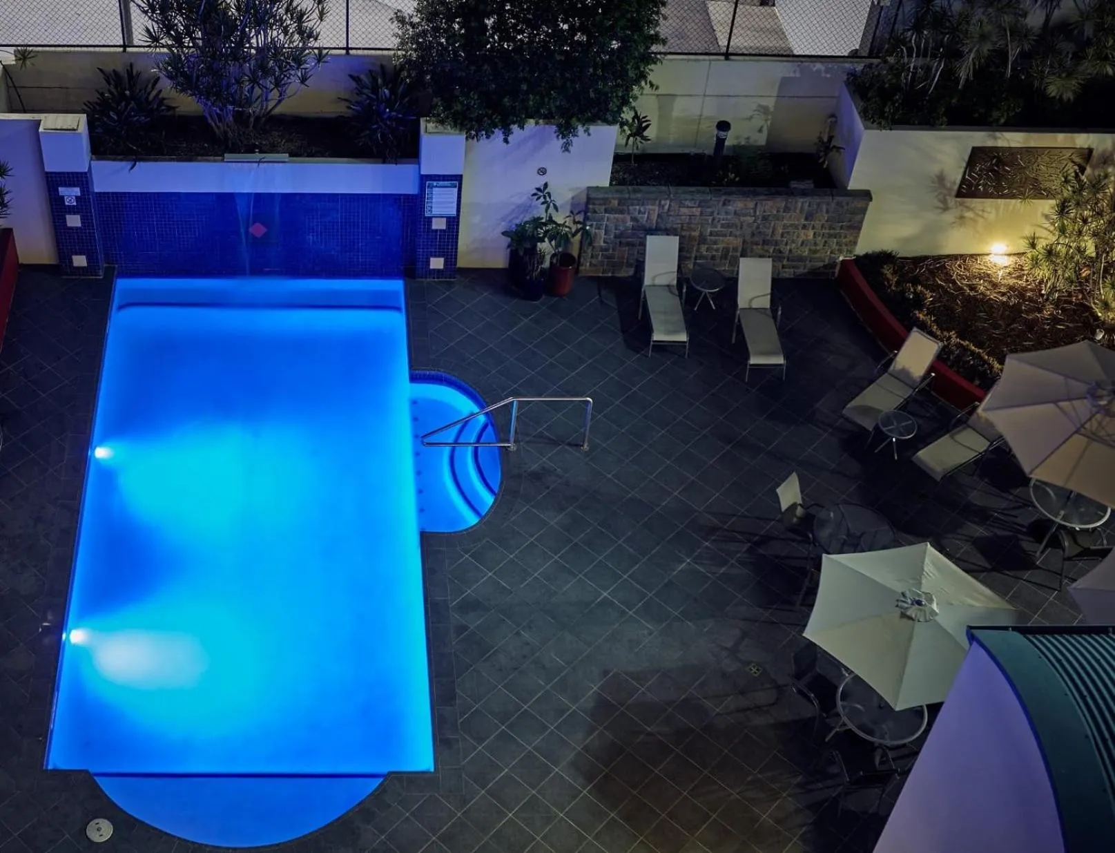 Swimming pool in West End Central Apartments