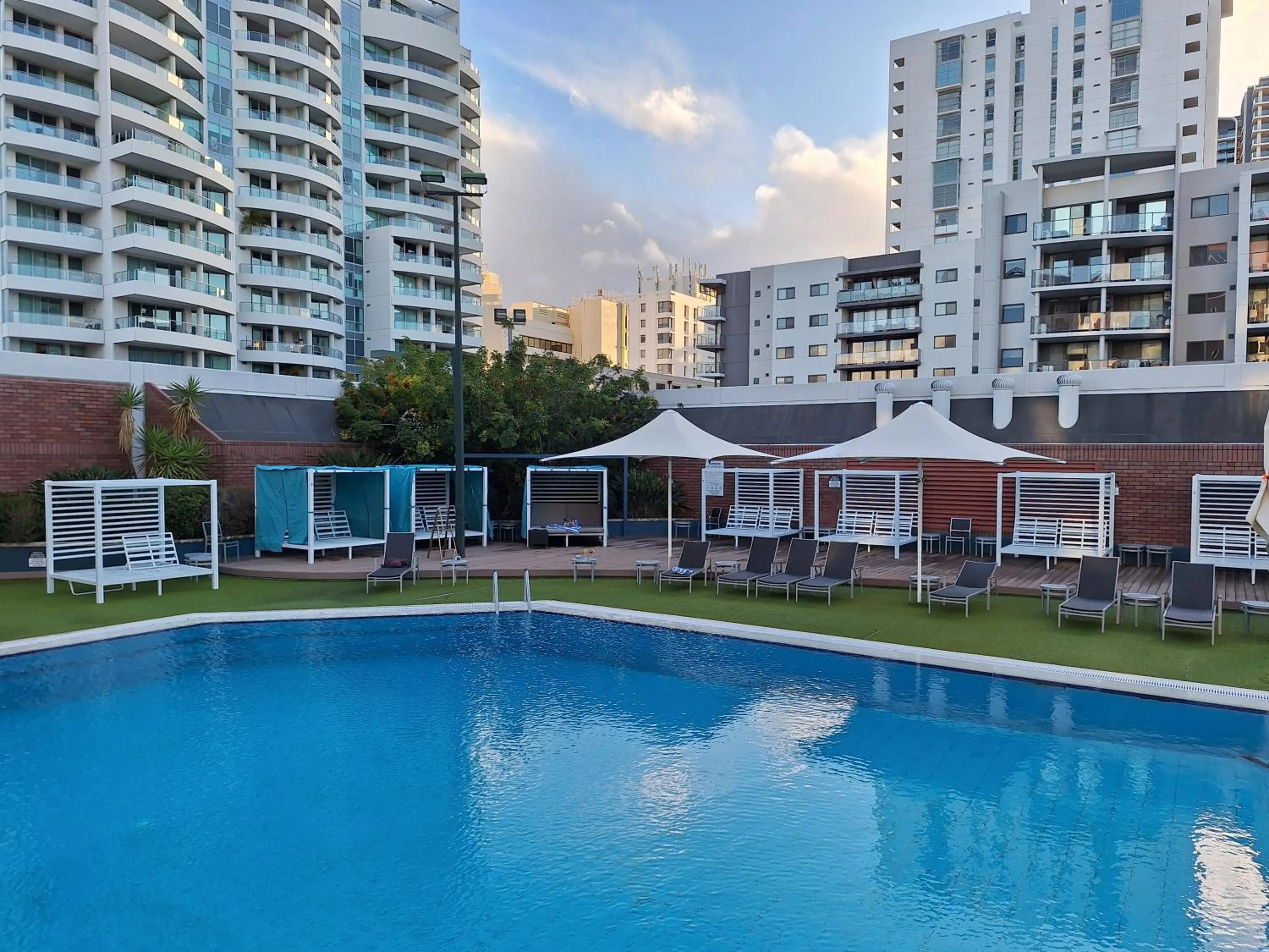 Swimming pool in Residence on Langley Park