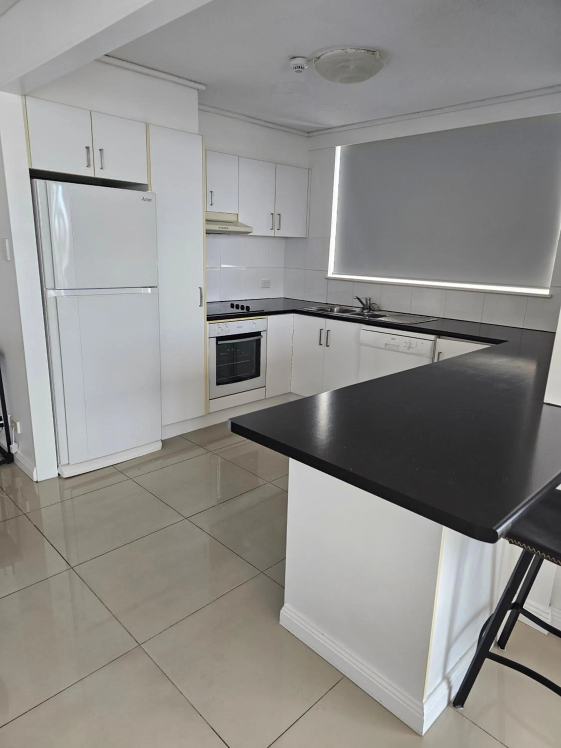 Kitchen or kitchenette in Centrepoint Resort