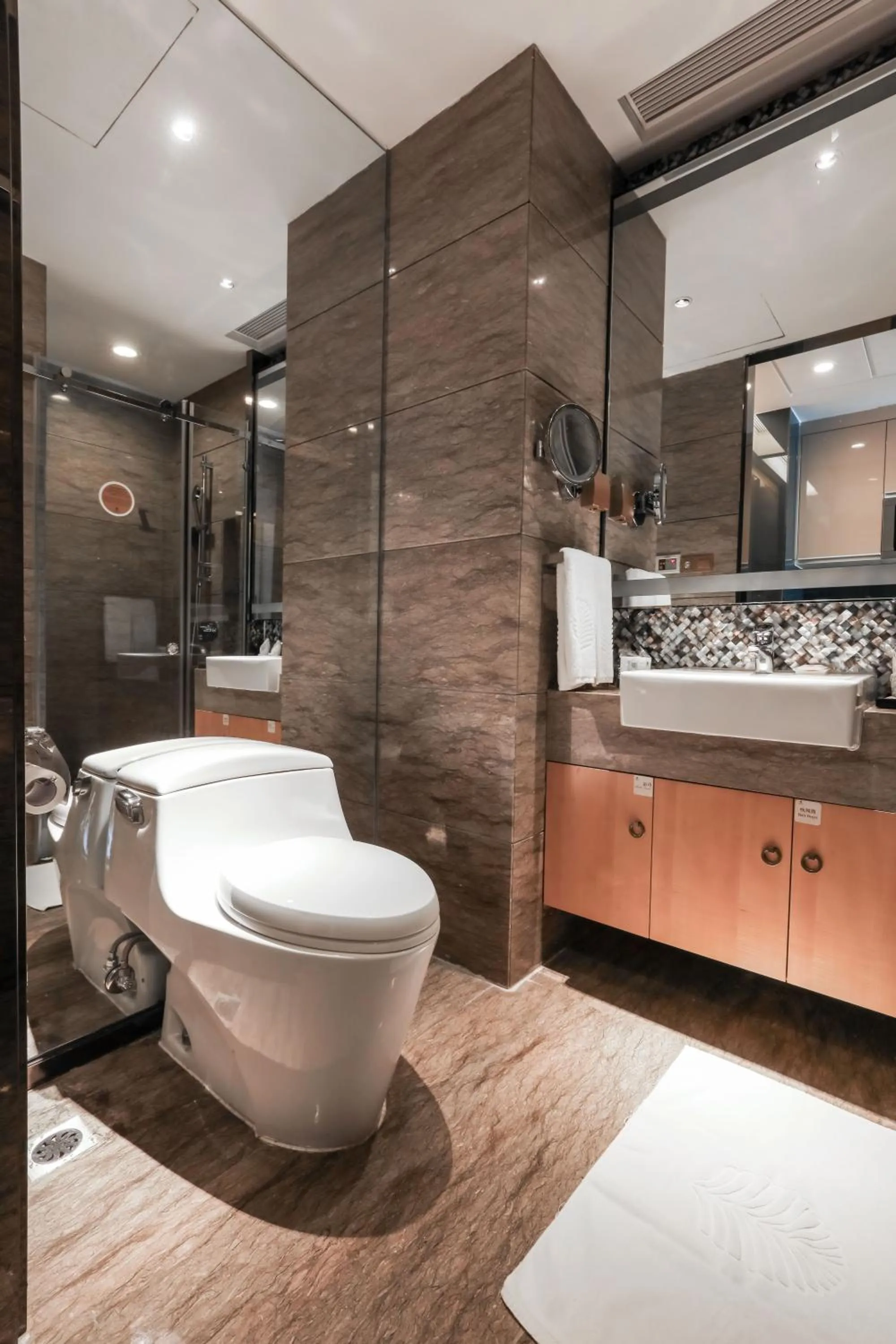 Toilet in Vaperse Hotel Guangzhou Zhujiang New Town