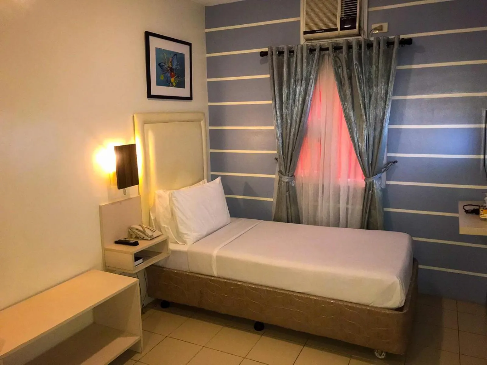 Bed in Cebu Uncle Toms Cabin Hotel powered by Cocotel