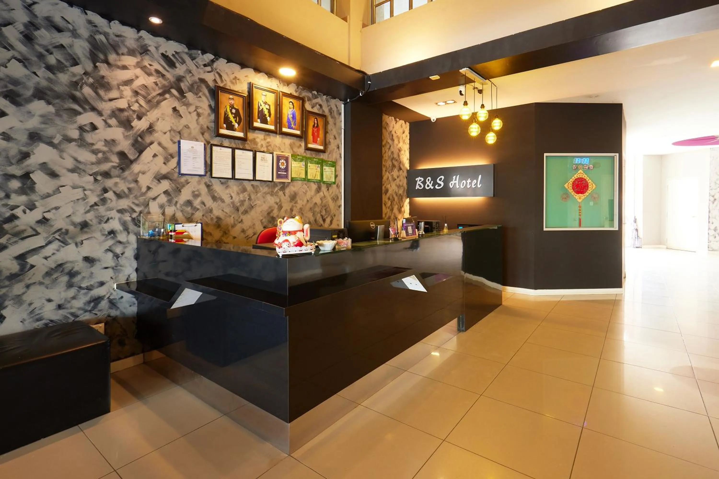 Lobby or reception in B&S Boutique Hotel