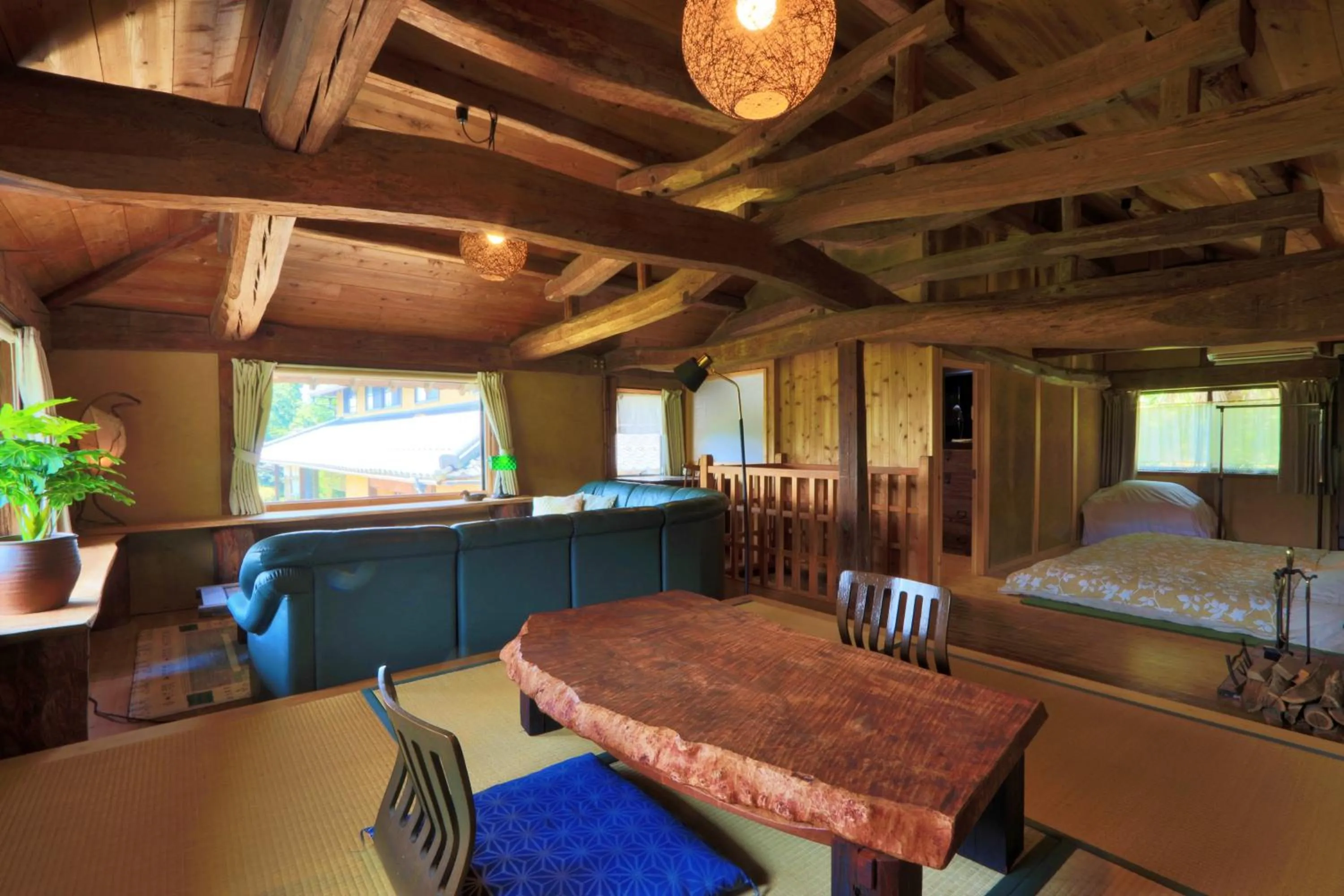 Photo of the whole room in Aunsanbo