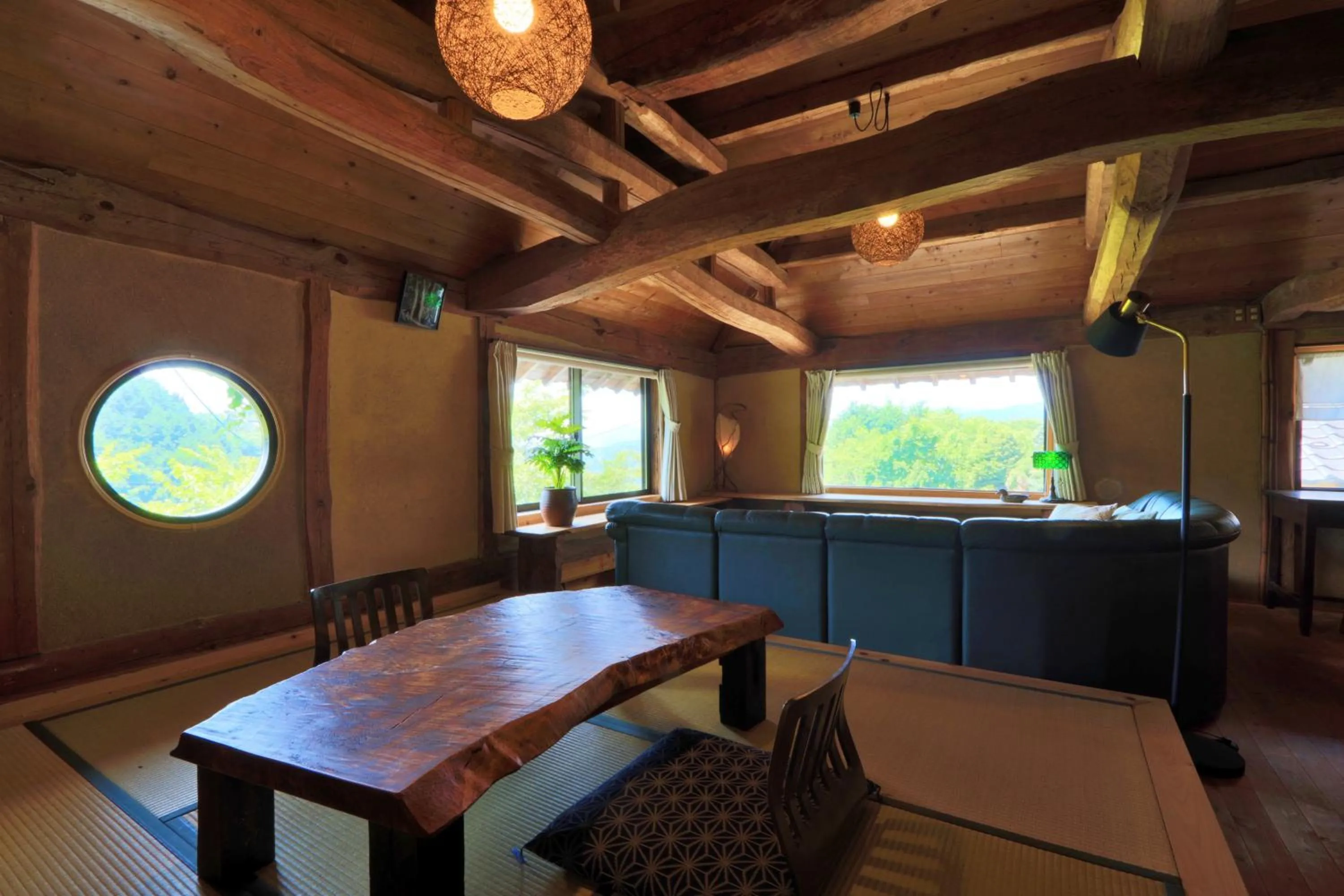 Photo of the whole room in Aunsanbo