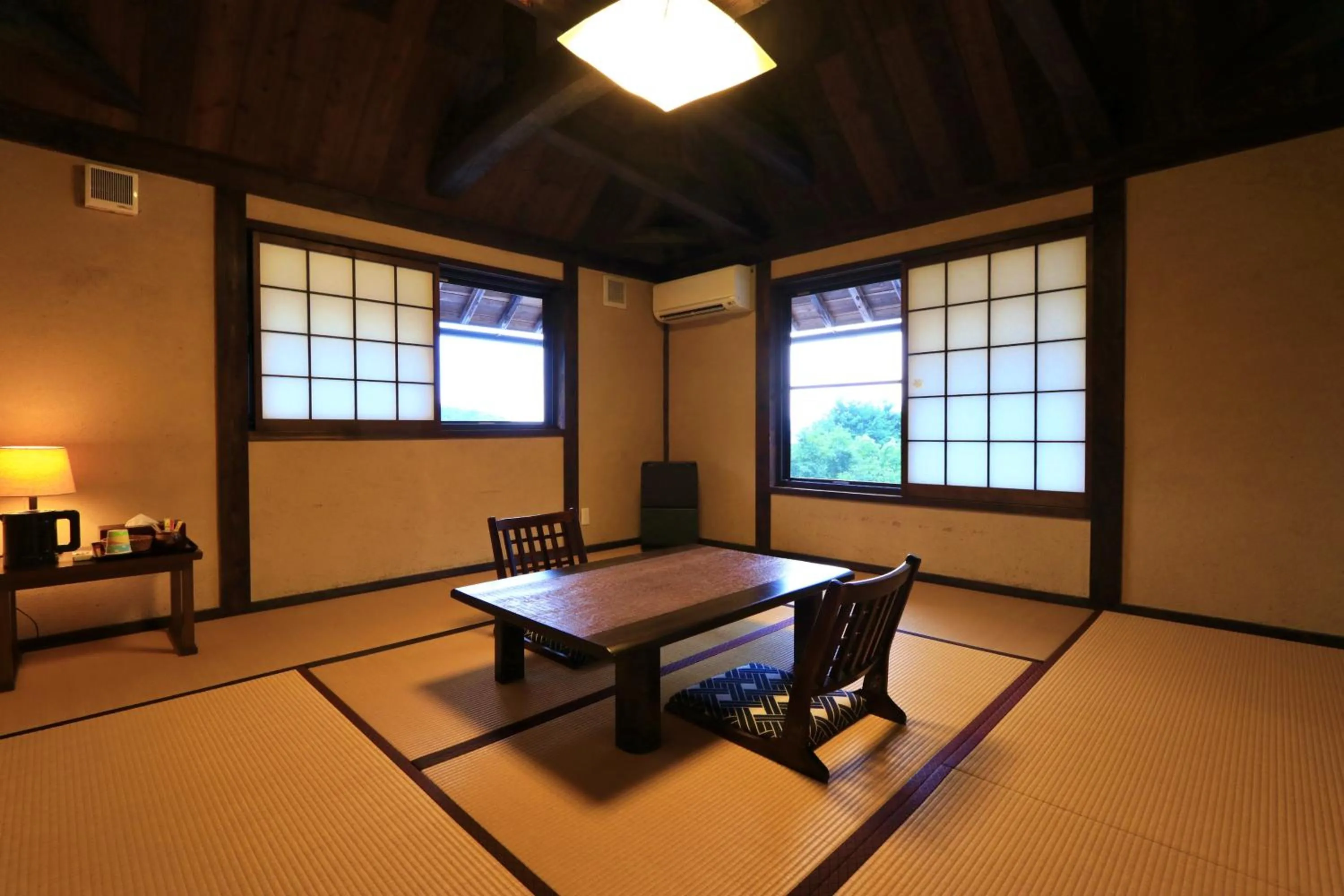 Photo of the whole room in Aunsanbo