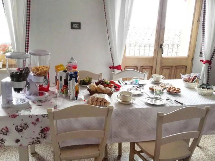 Coffee/tea facilities in B&B Aria Ona