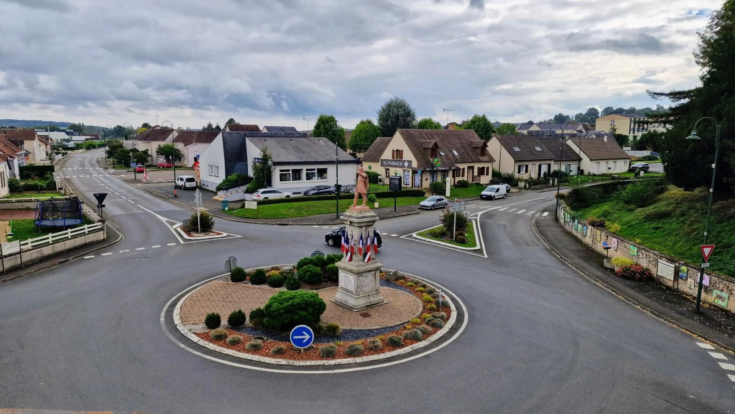 City view in Hôtel Saint Jacques
