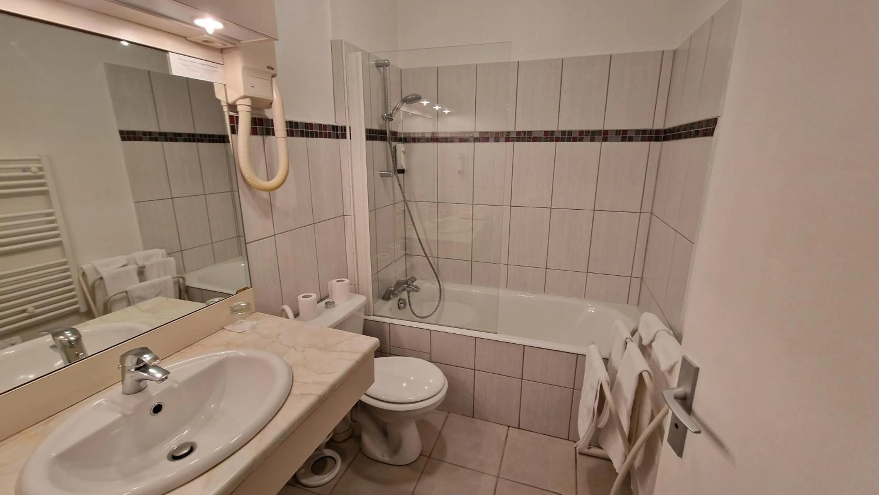 Hôtel Saint Jacques