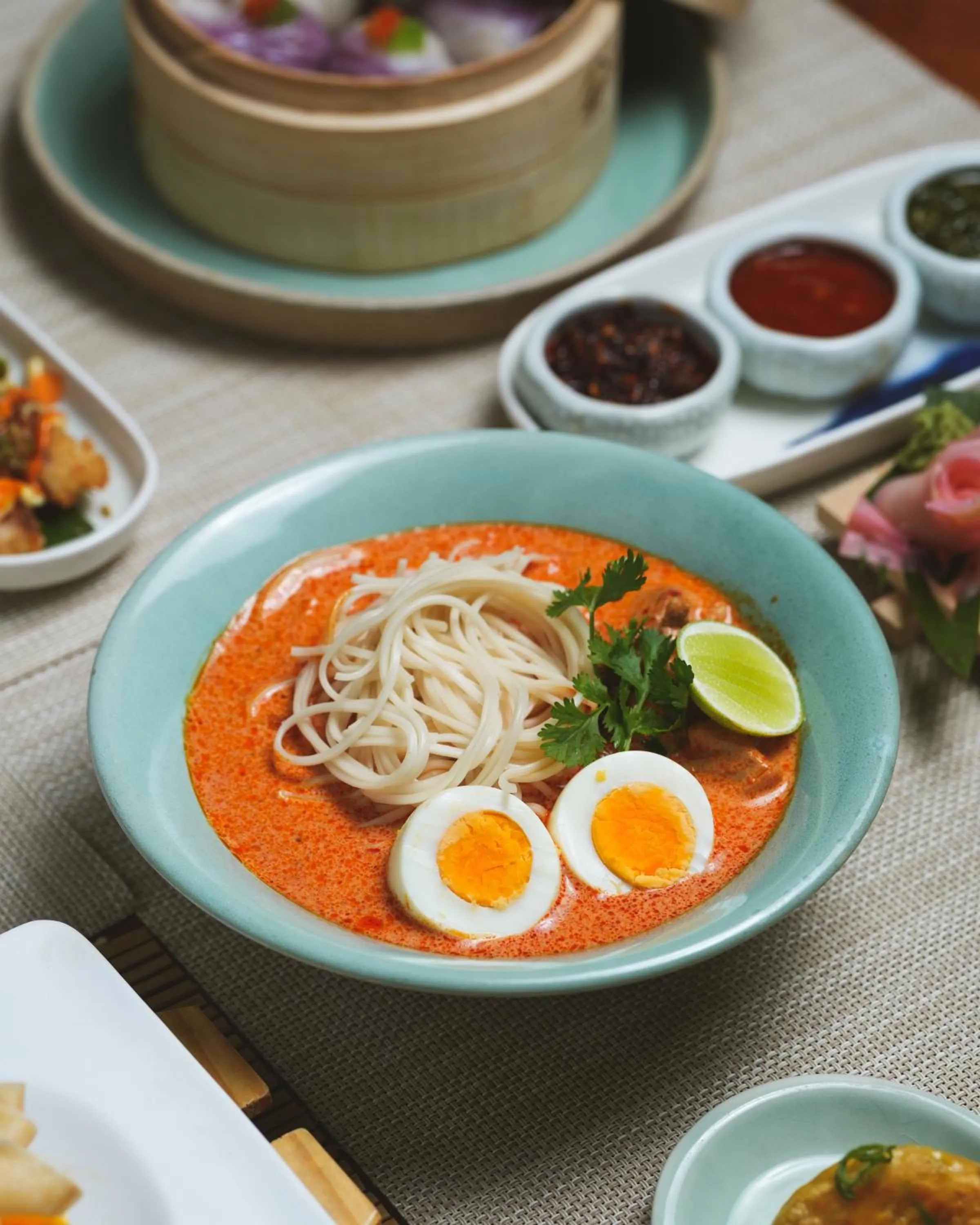 Restaurant/places to eat in W Goa