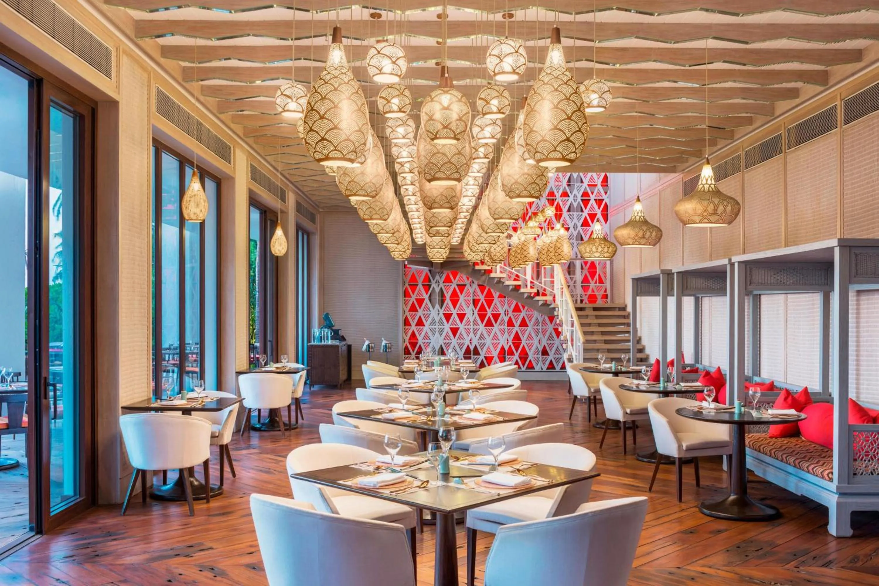 Restaurant/places to eat in W Goa