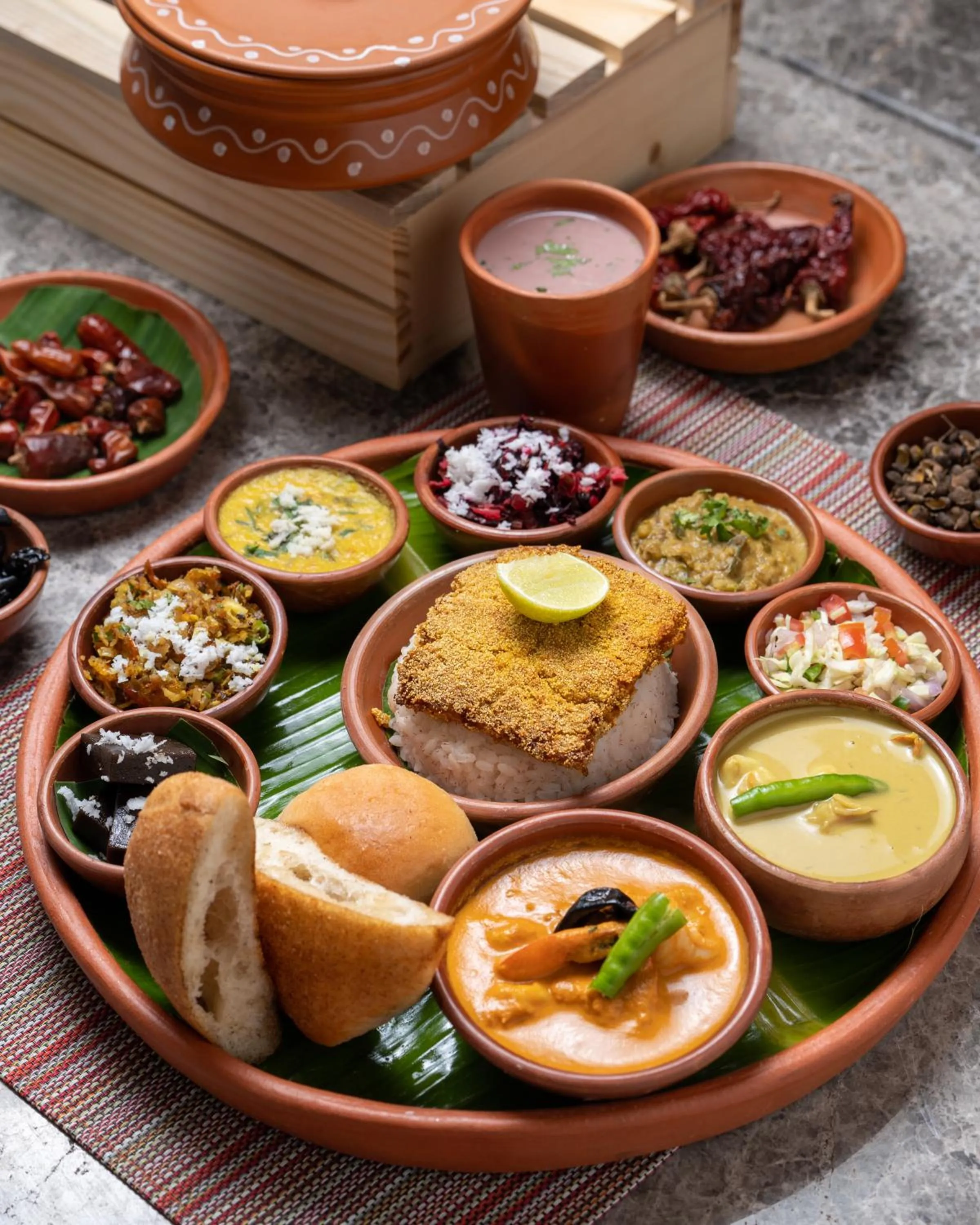 Restaurant/places to eat in W Goa