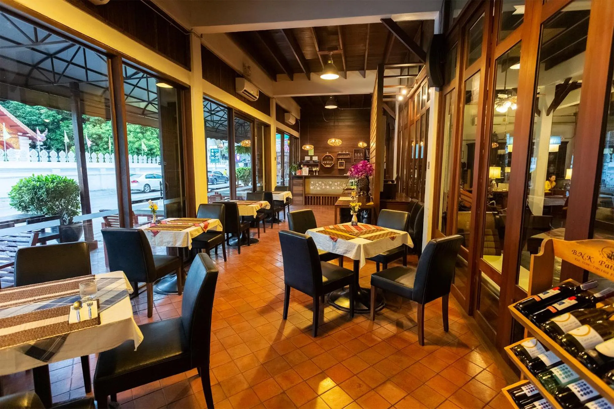 Restaurant/places to eat in Ban Chang Tong