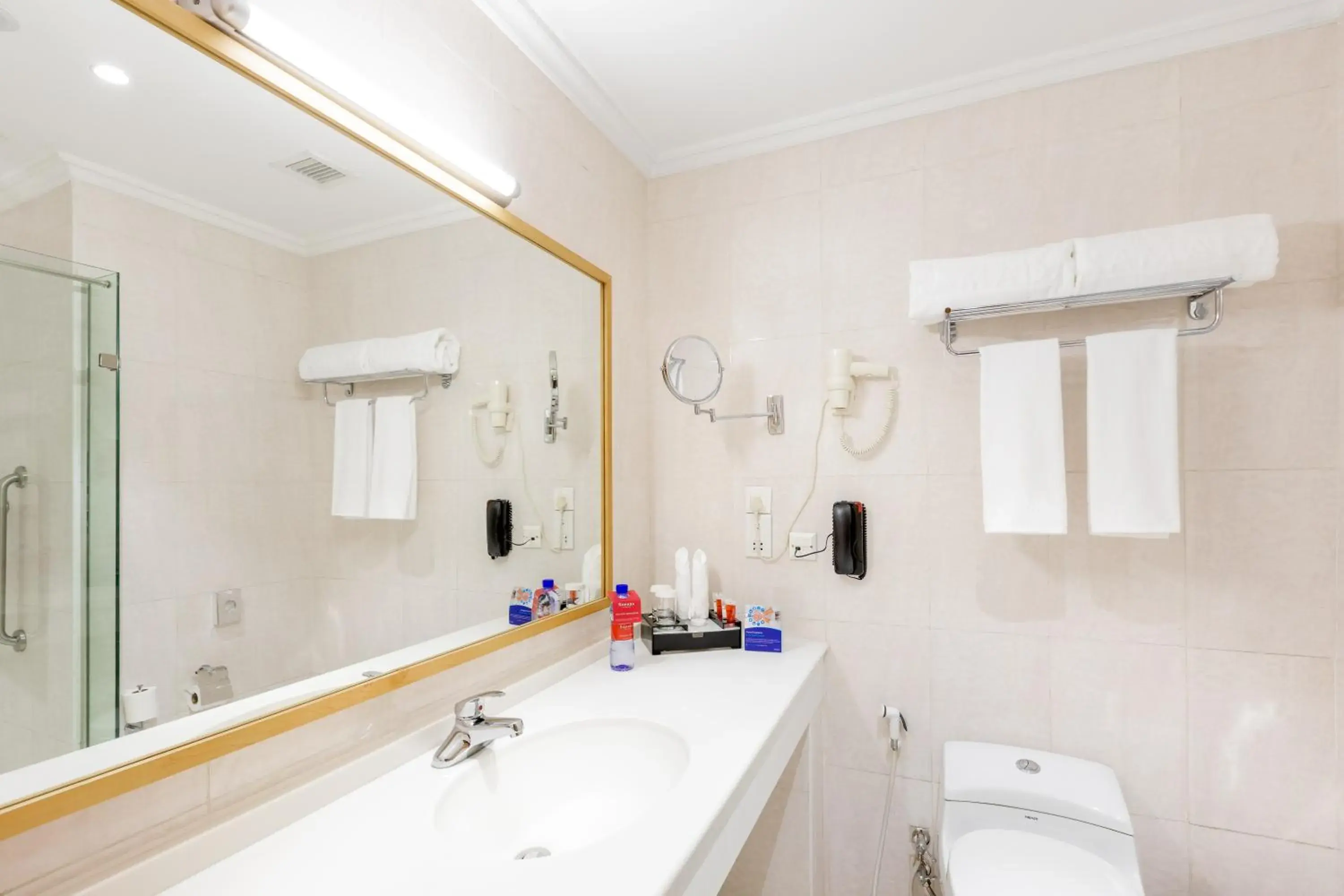 Executive King Suite - Non-Smoking in Ramada Addis, Addis Ababa Executive King Suite - Non-Smoking in Ramada Addis, Addis Ababa