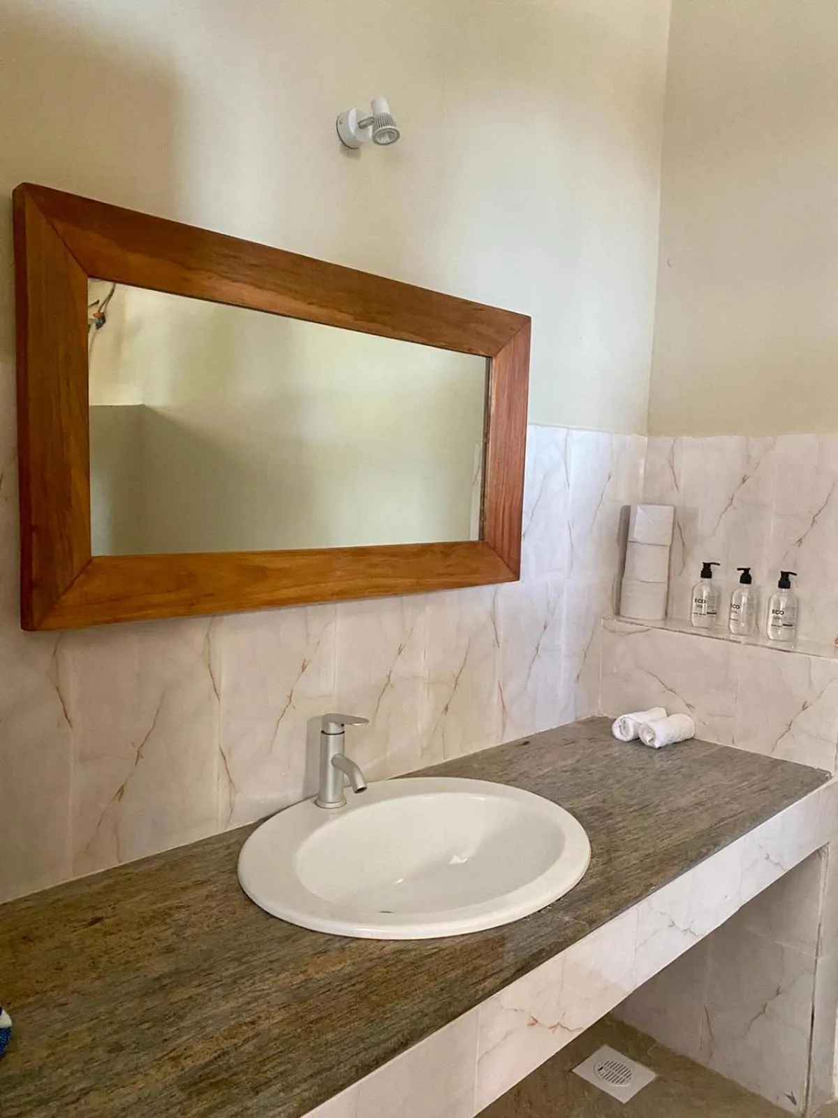 Bathroom in Paje Beach Apartments & Hotel