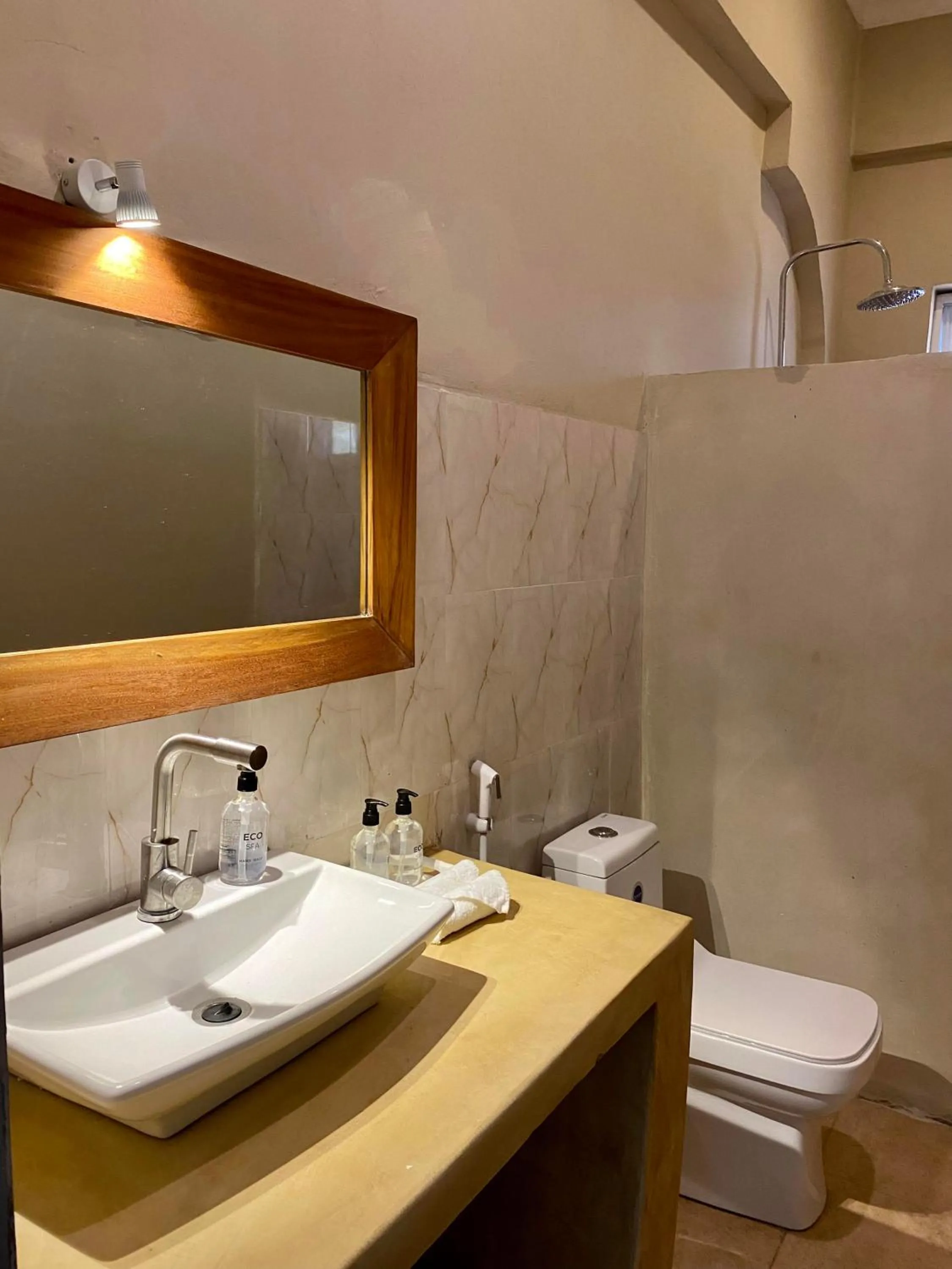 Bathroom in Paje Beach Apartments & Hotel