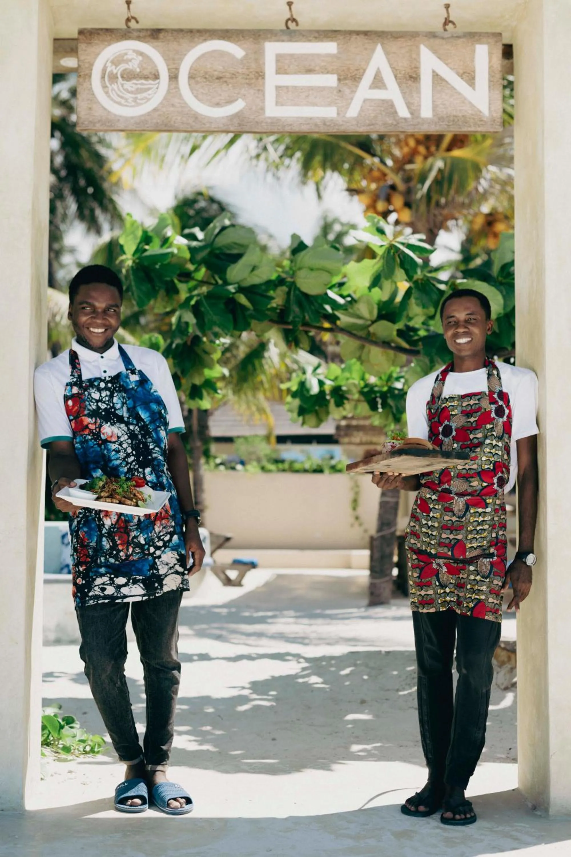 Restaurant/places to eat in Paje Beach Apartments & Hotel