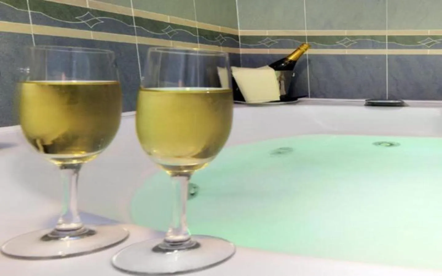 Bathroom in Blu Hotel - Sure Hotel Collection by Best Western