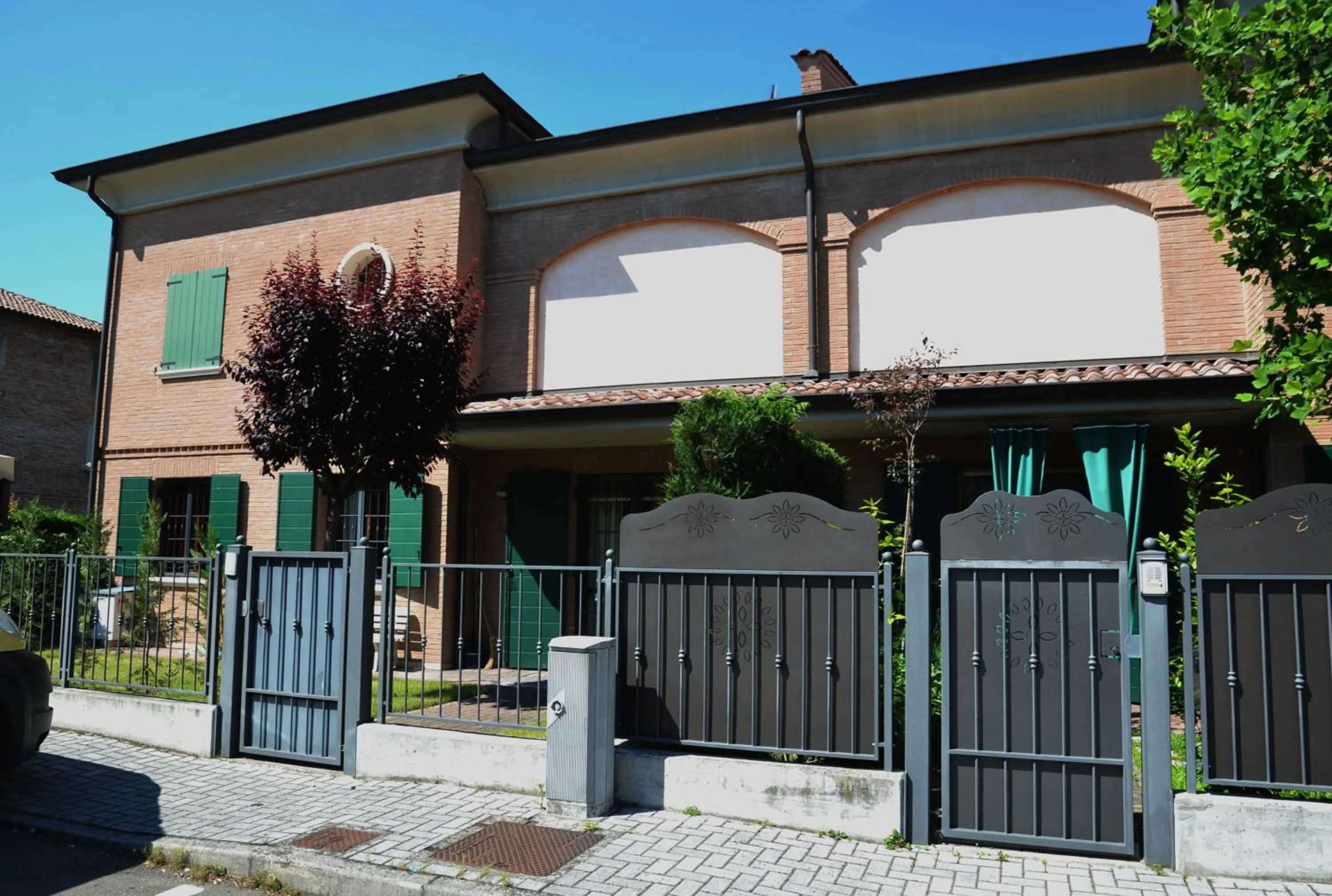 Property building in La Casetta
