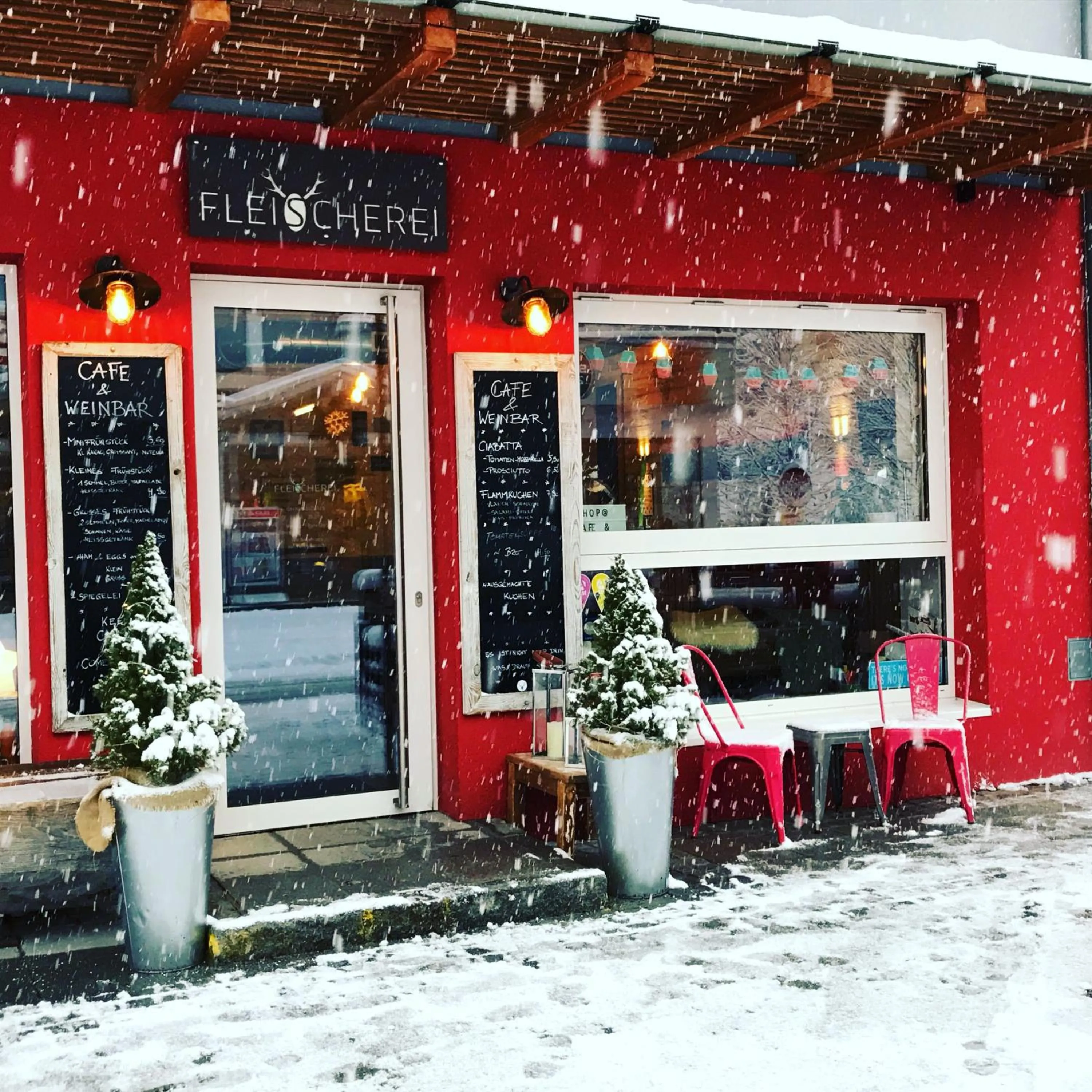 Property building in Fleischerei - Apartments, Cafe & Weinbar