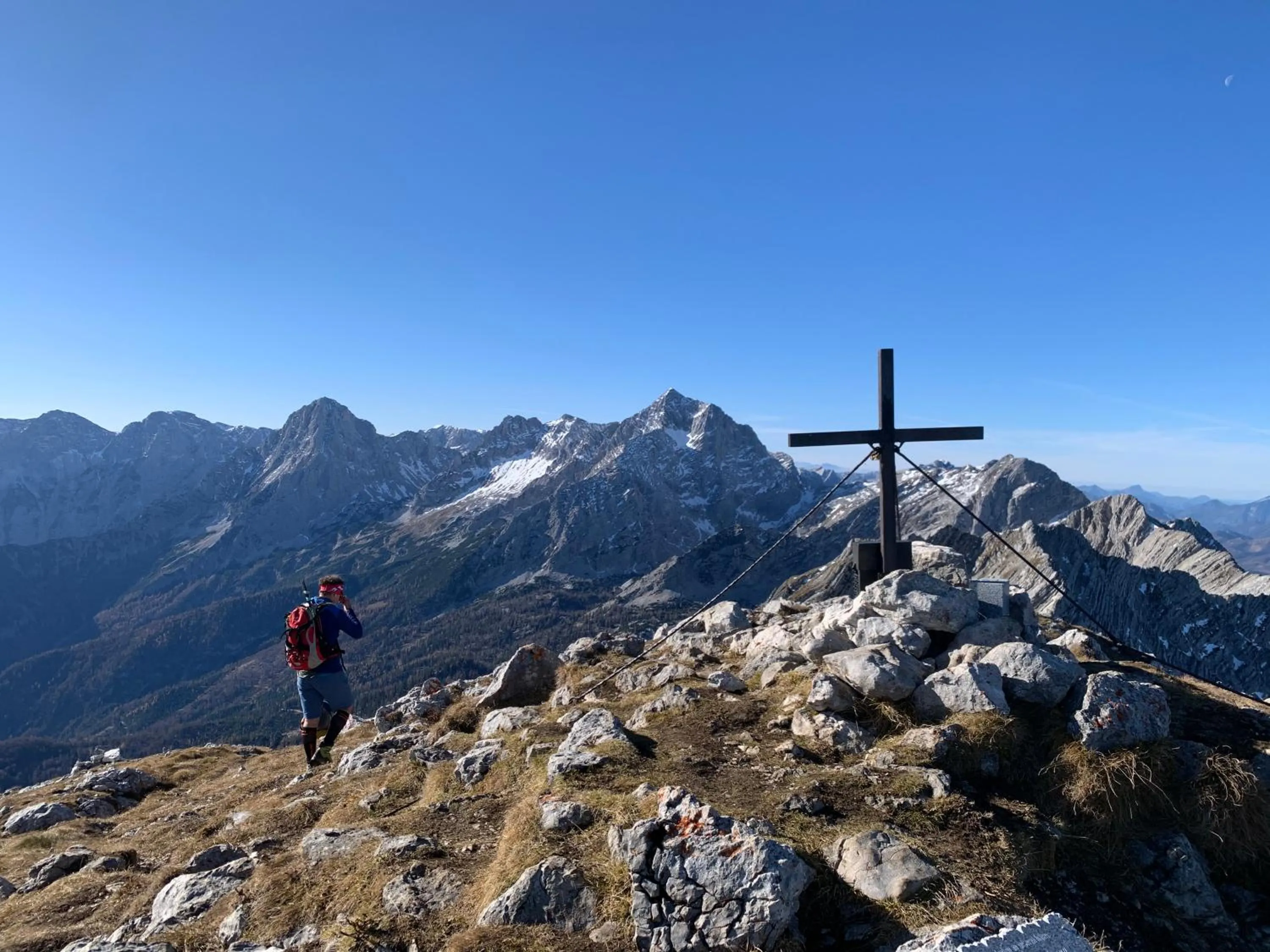 Hiking in Fleischerei - Apartments, Cafe & Weinbar