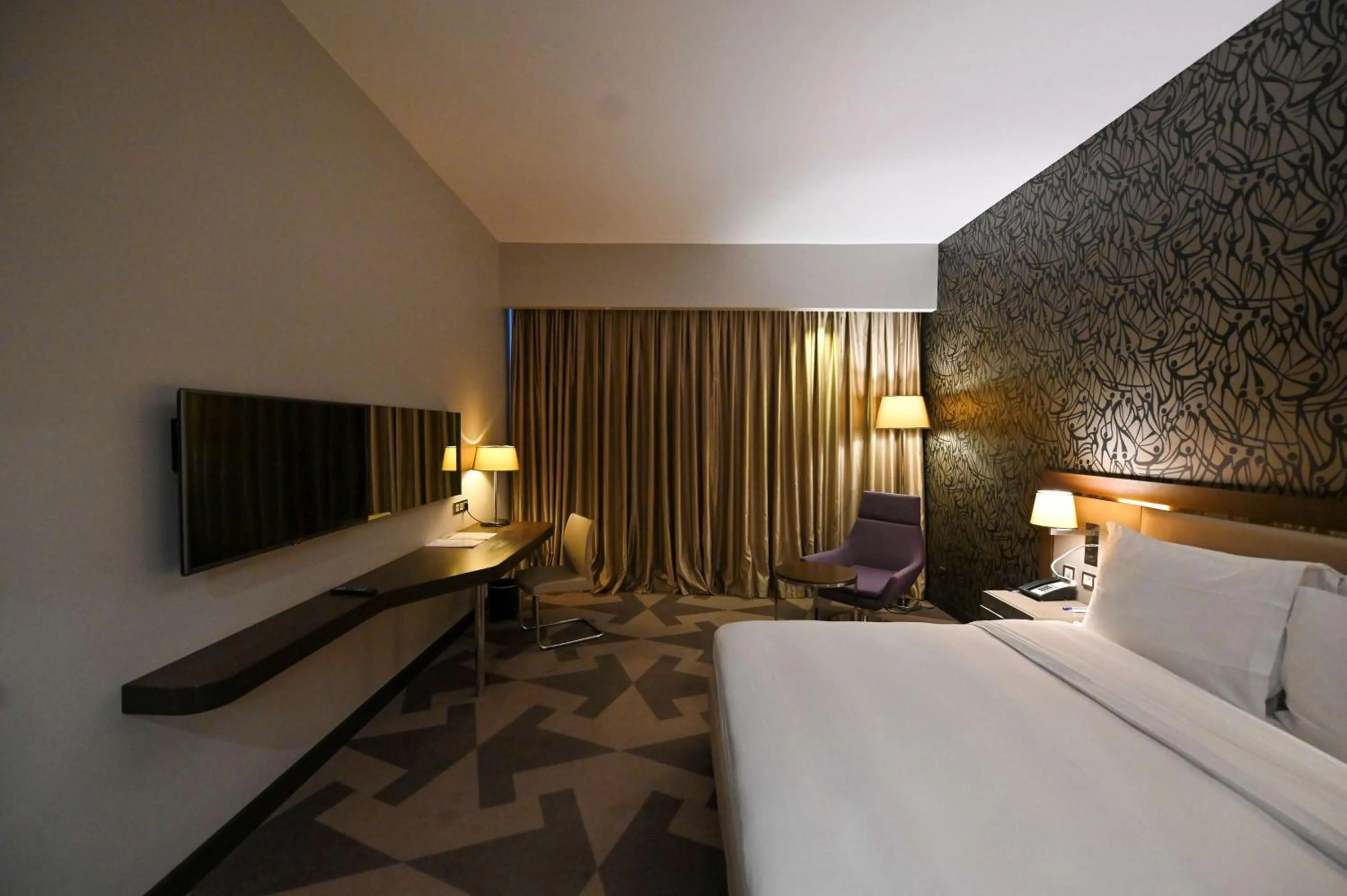 Bed in Radisson Blu Hotel, Abidjan Airport