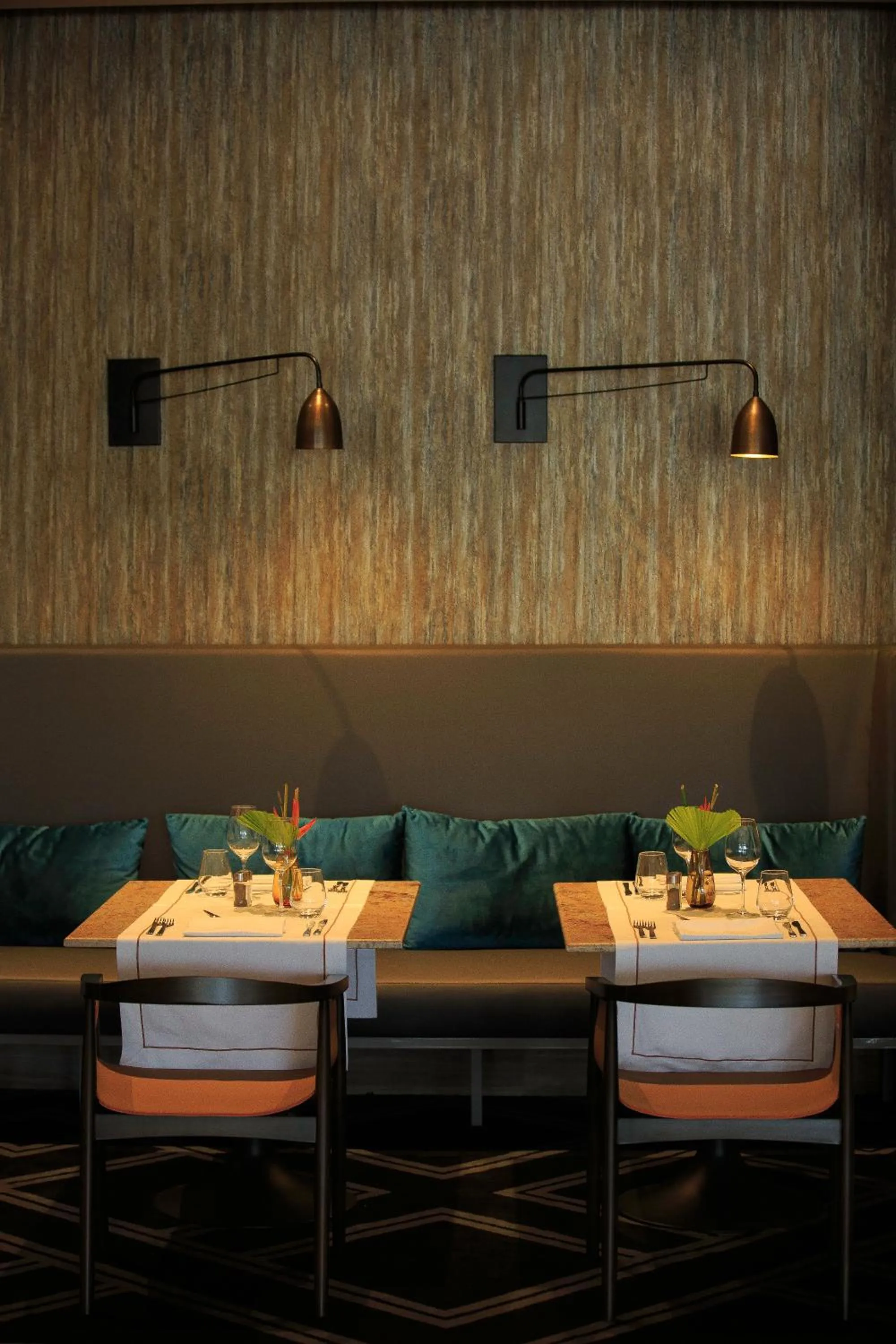 Restaurant/places to eat in Radisson Blu Hotel, Abidjan Airport