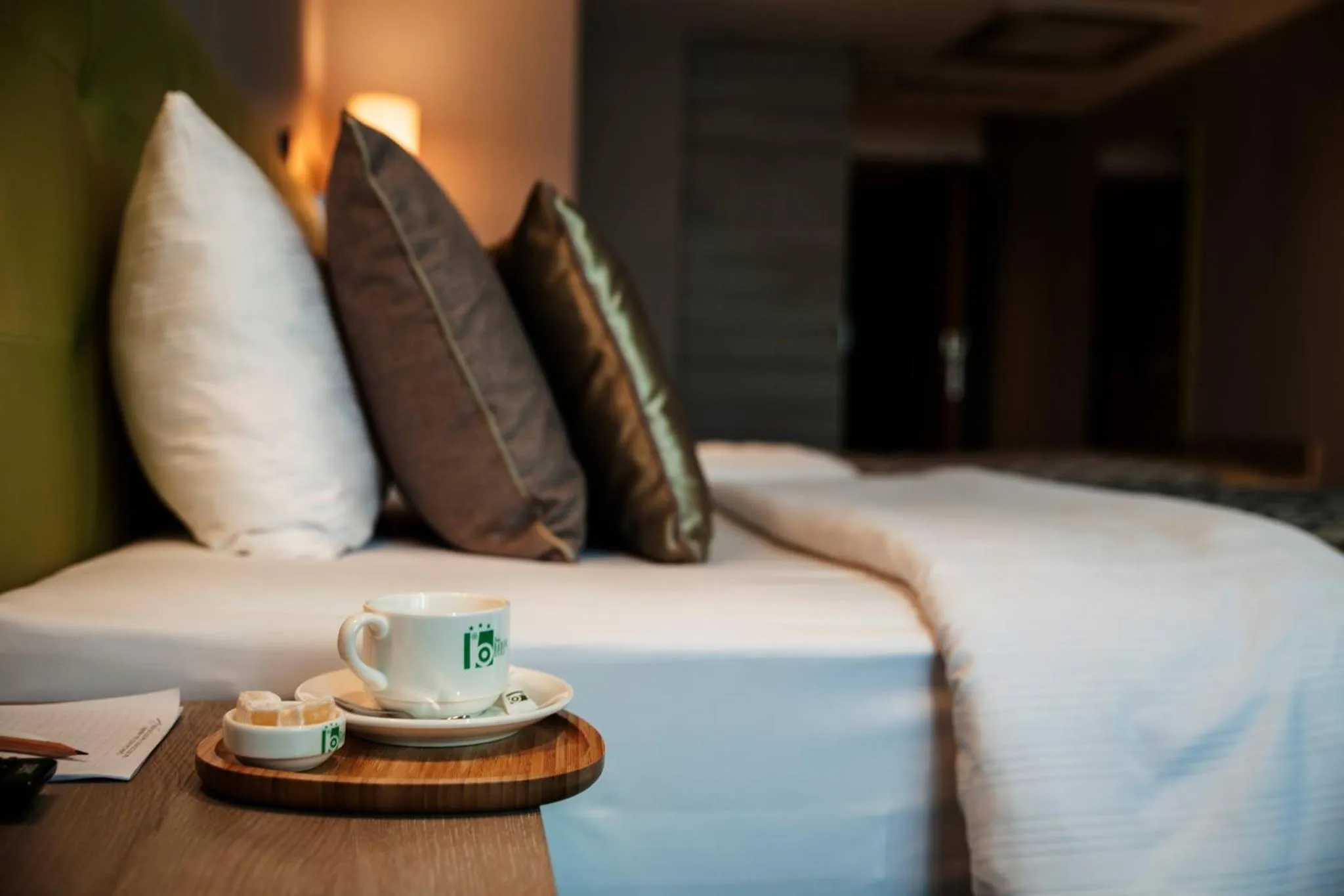 Coffee/tea facilities, Bed in Yeni Bahar Otel
