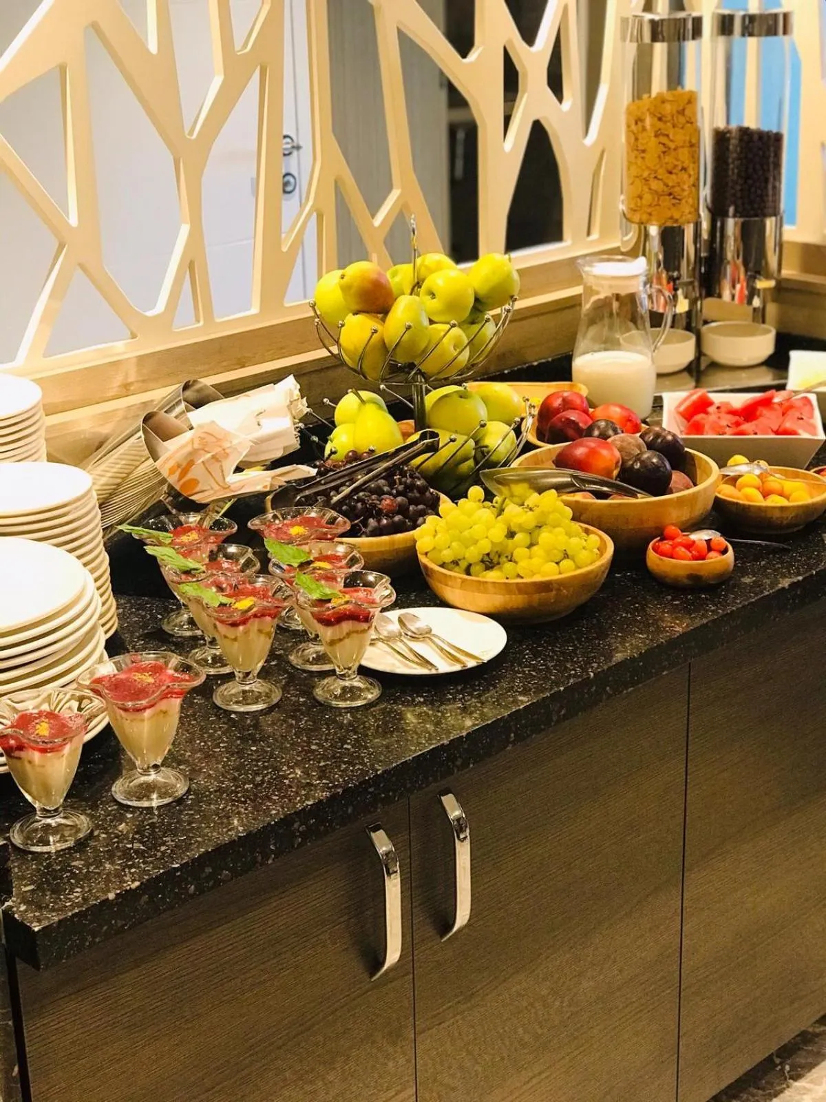 Buffet breakfast in Yeni Bahar Otel