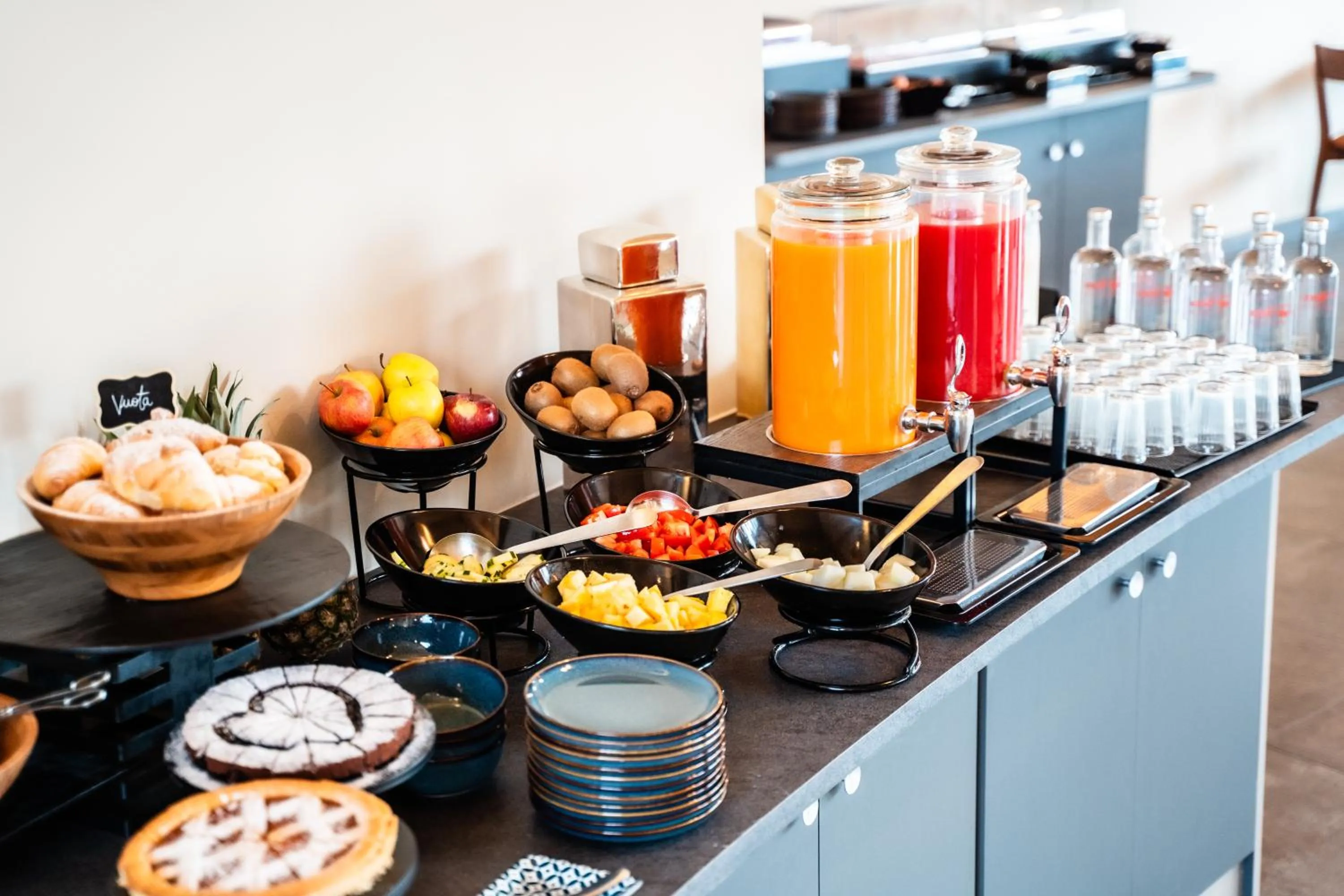 Food and drinks in Hotel Capolago